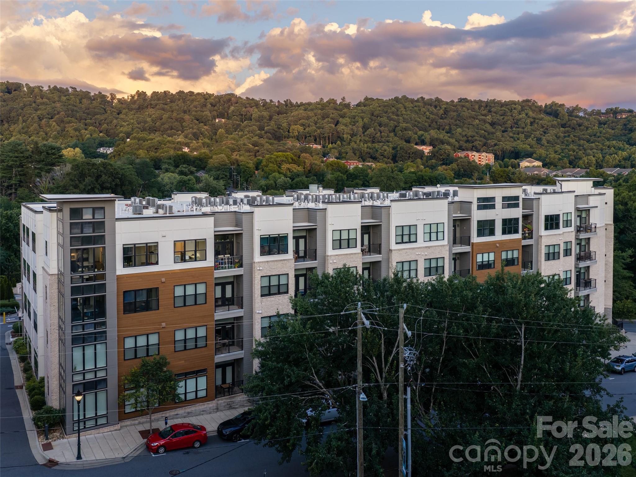 55 S Market Street 515 Property Photo 1