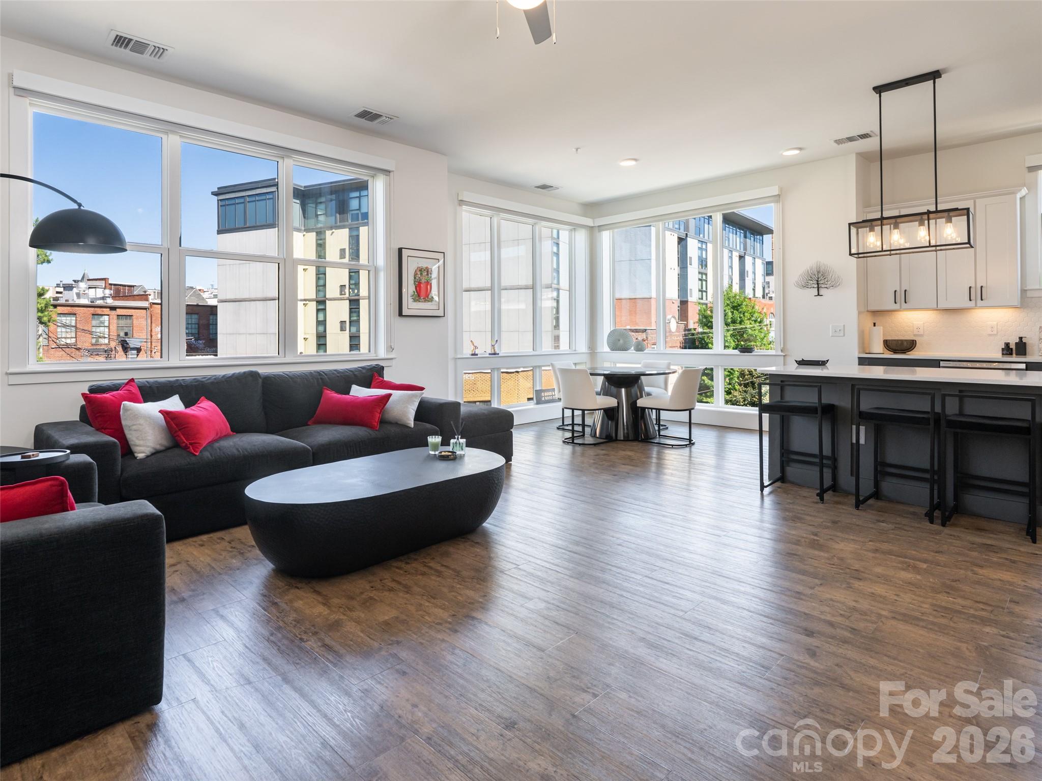 55 S Market Street 515 Property Photo 10