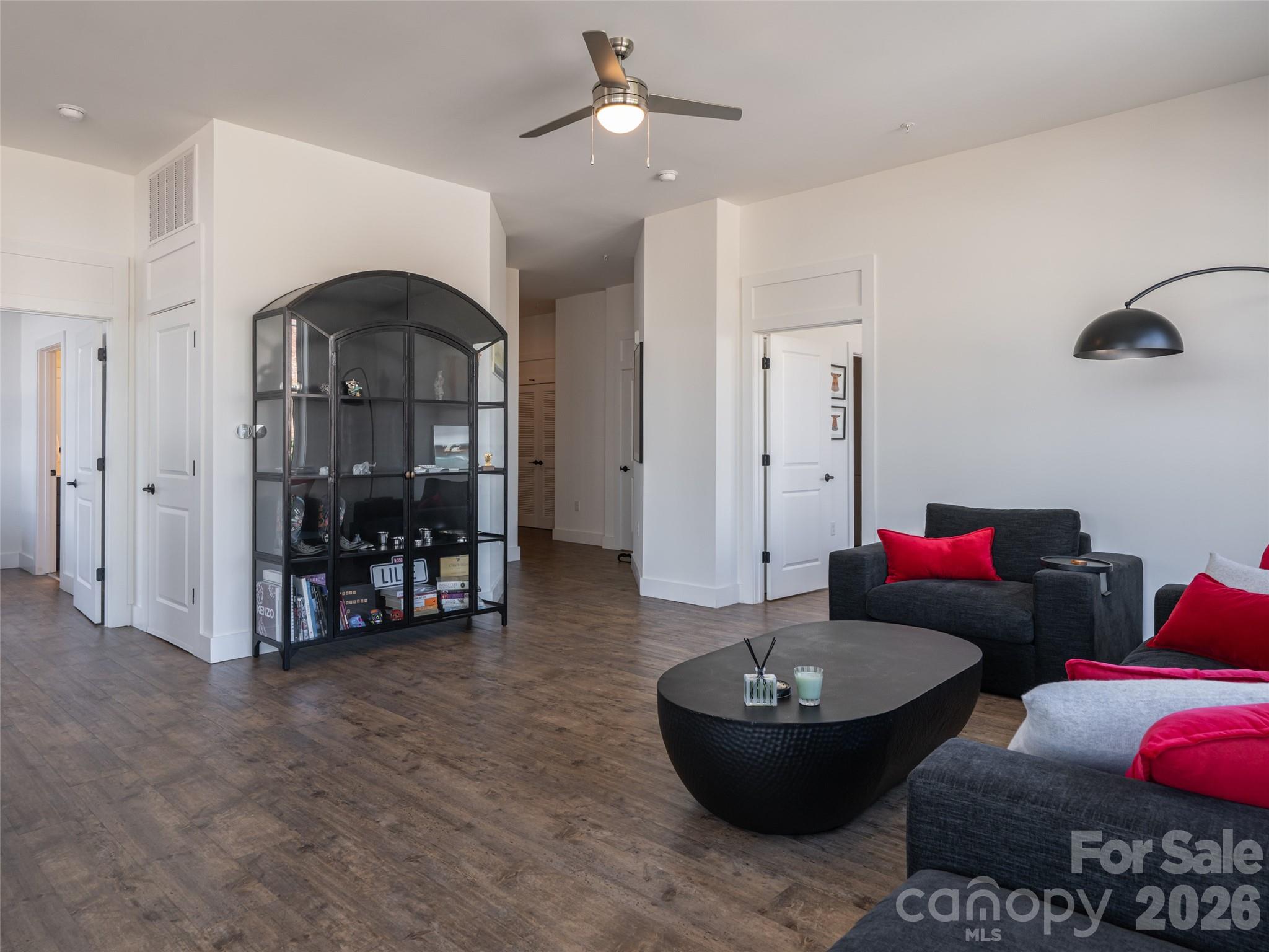 55 S Market Street 515 Property Photo 12