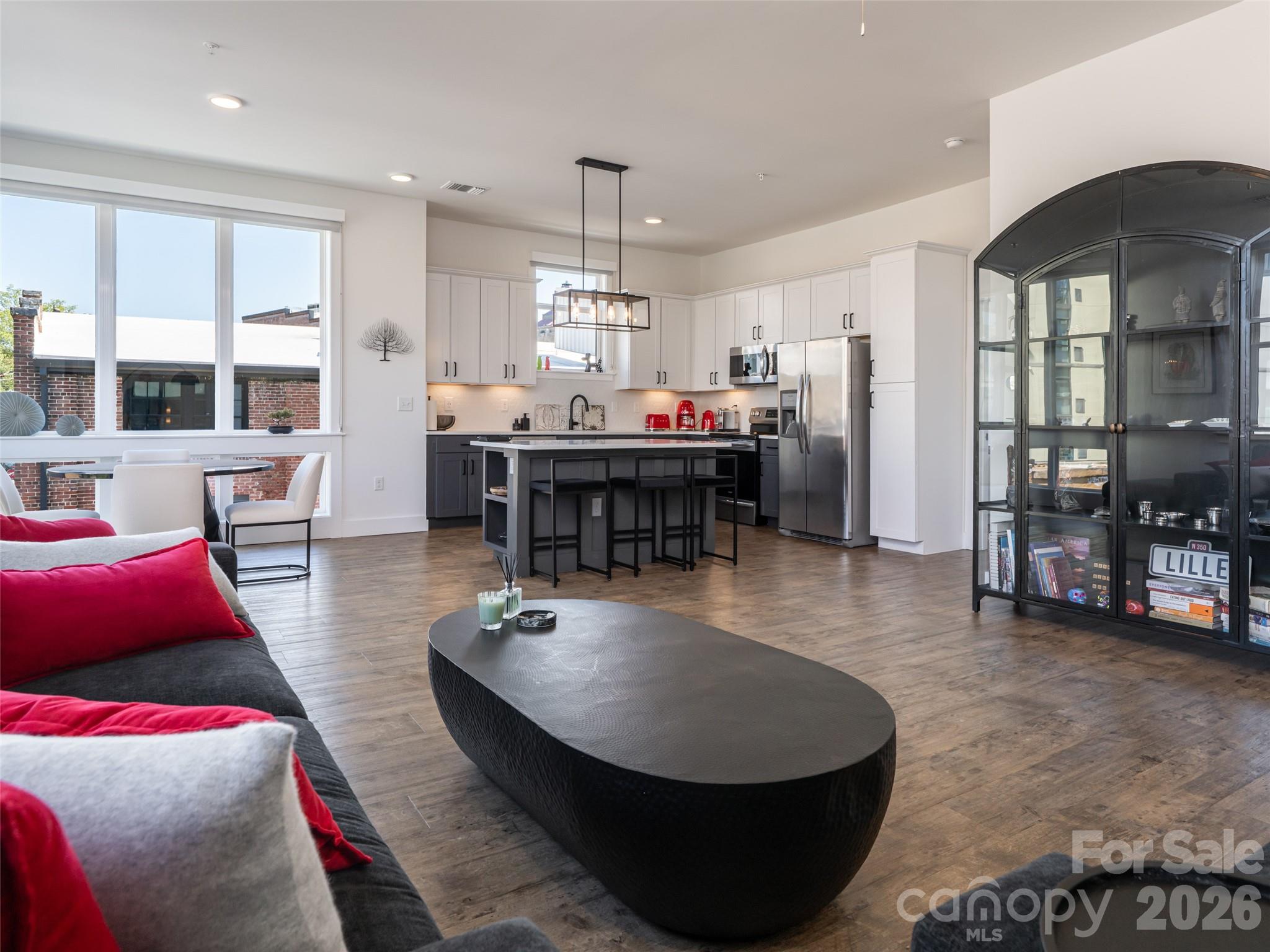 55 S Market Street 515 Property Photo 14