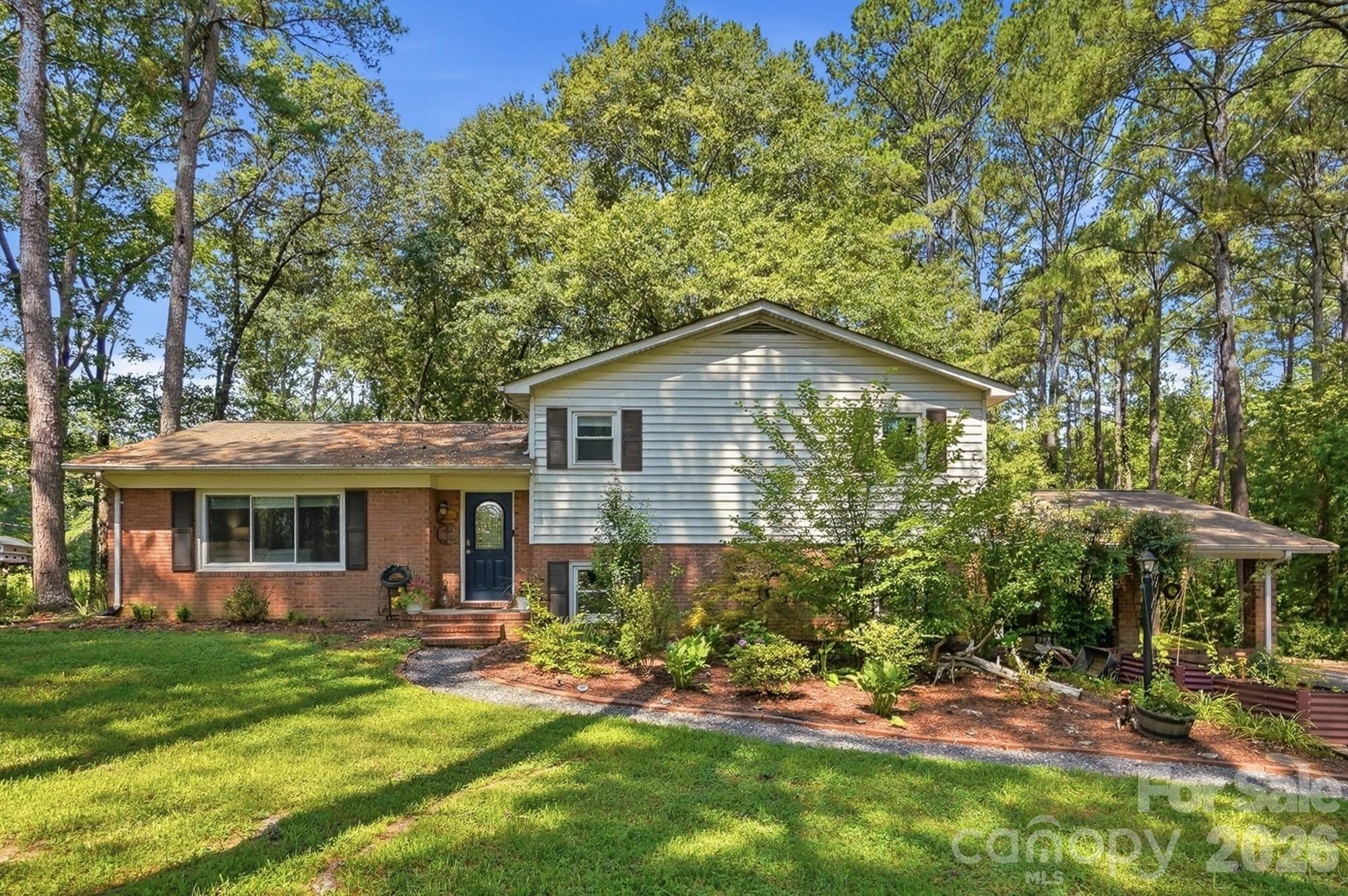 11060 Teresia Lane Property Photo 3