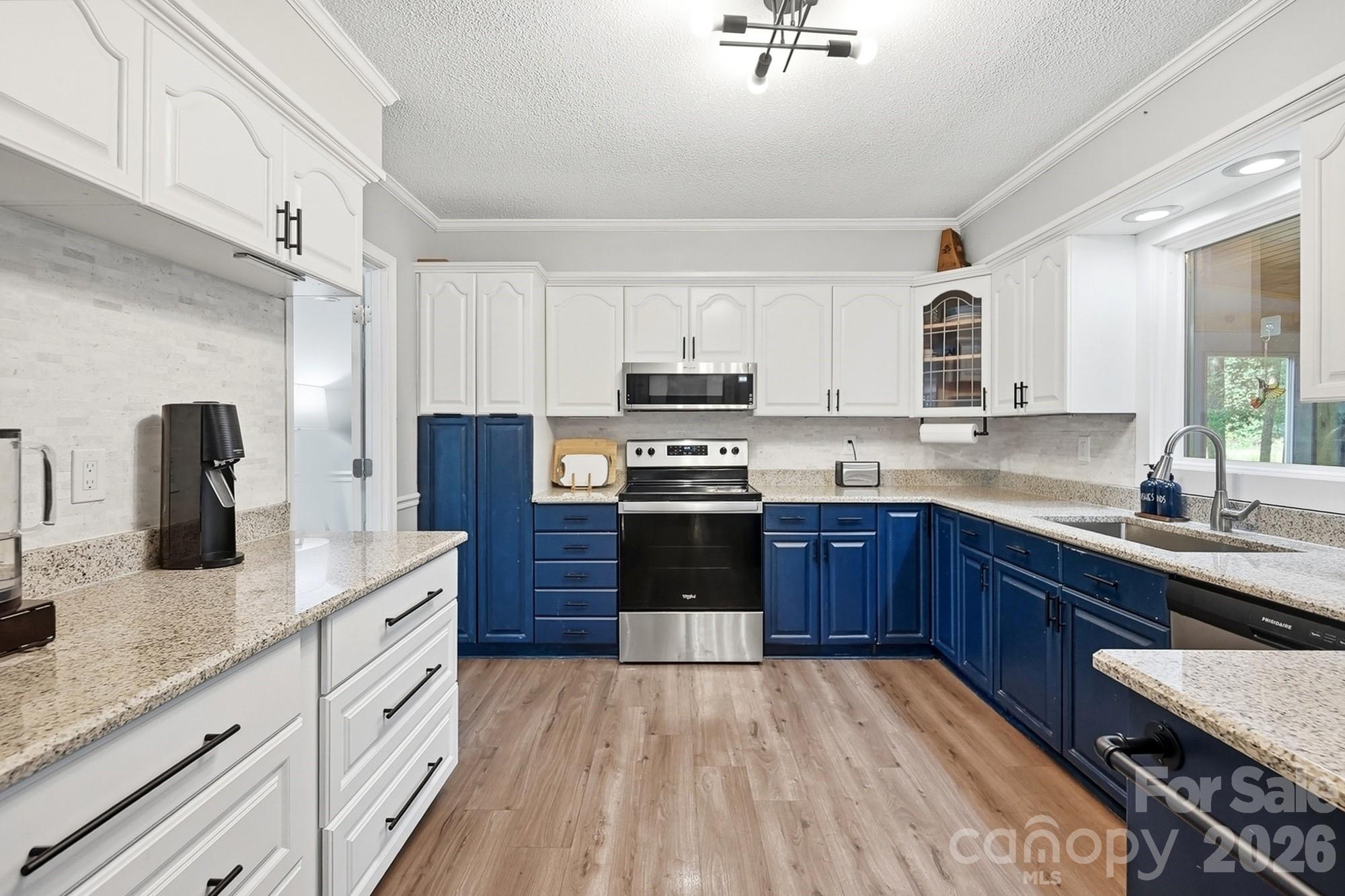 11060 Teresia Lane Property Photo 9