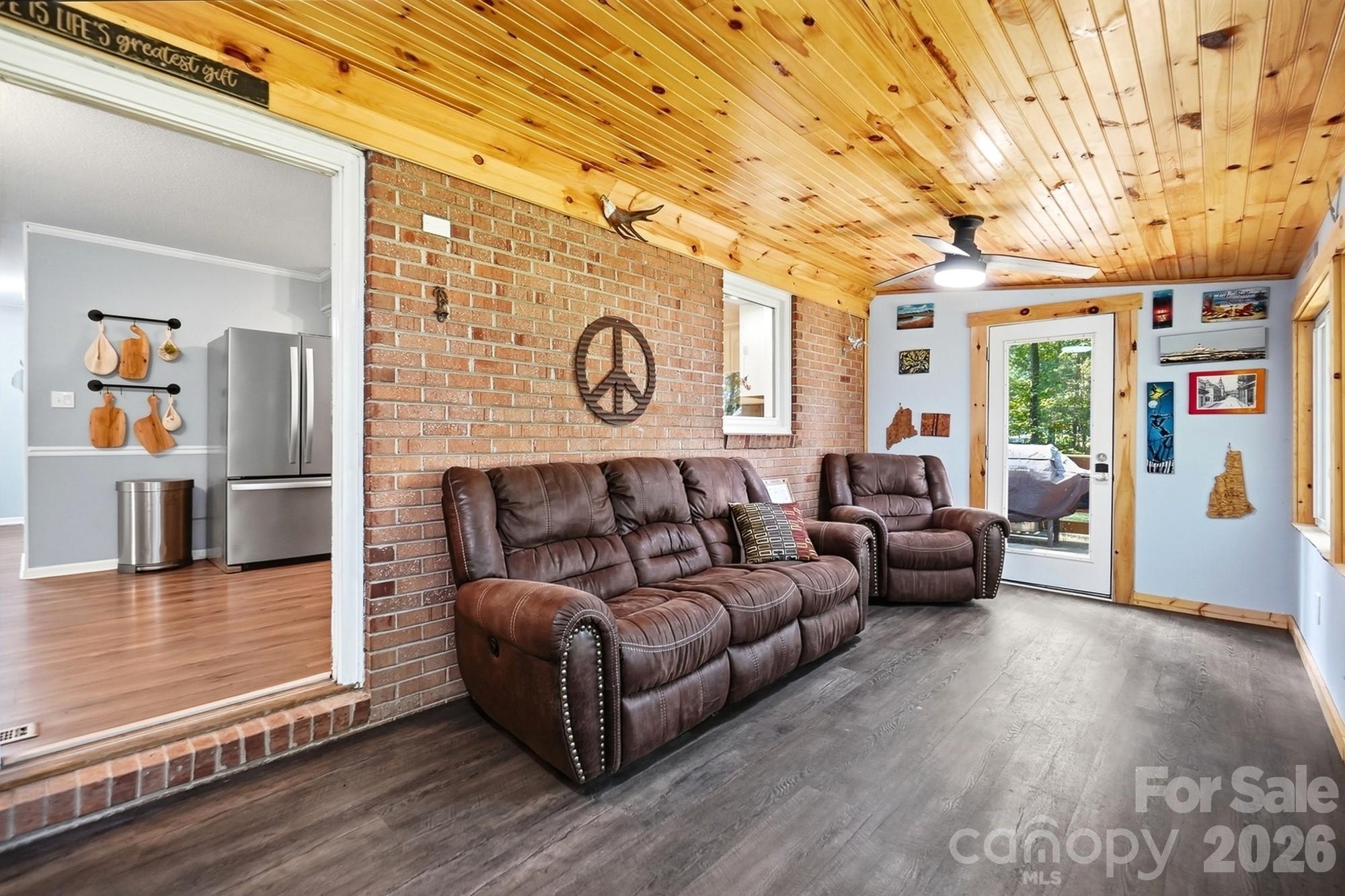11060 Teresia Lane Property Photo 35