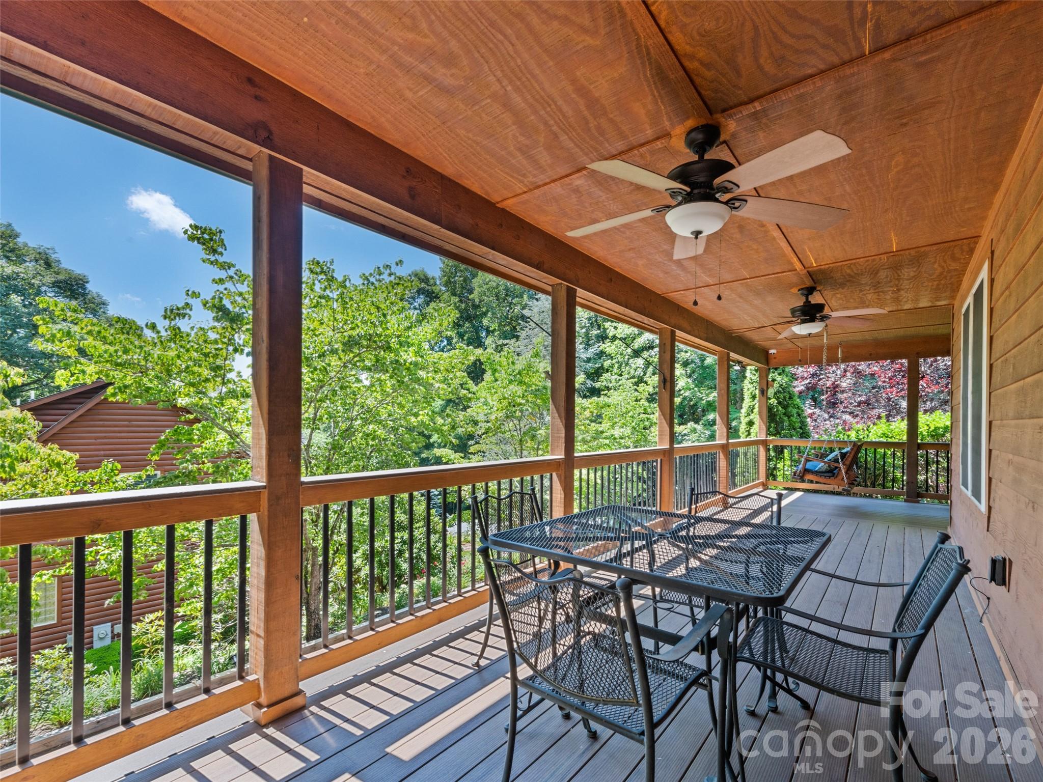612 Brannon Forest Drive Property Photo 7