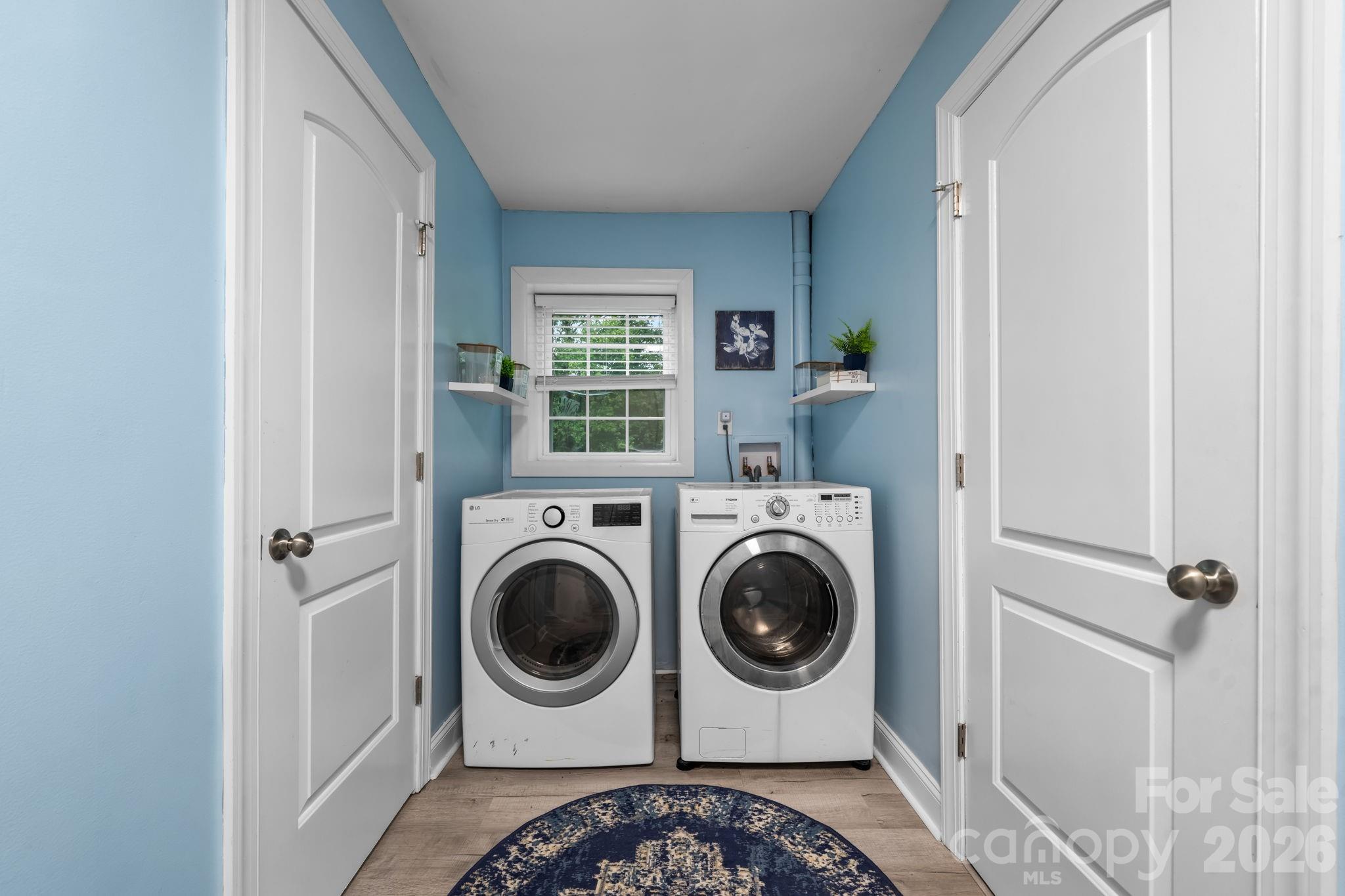 1172 Sunset Court Property Photo 18
