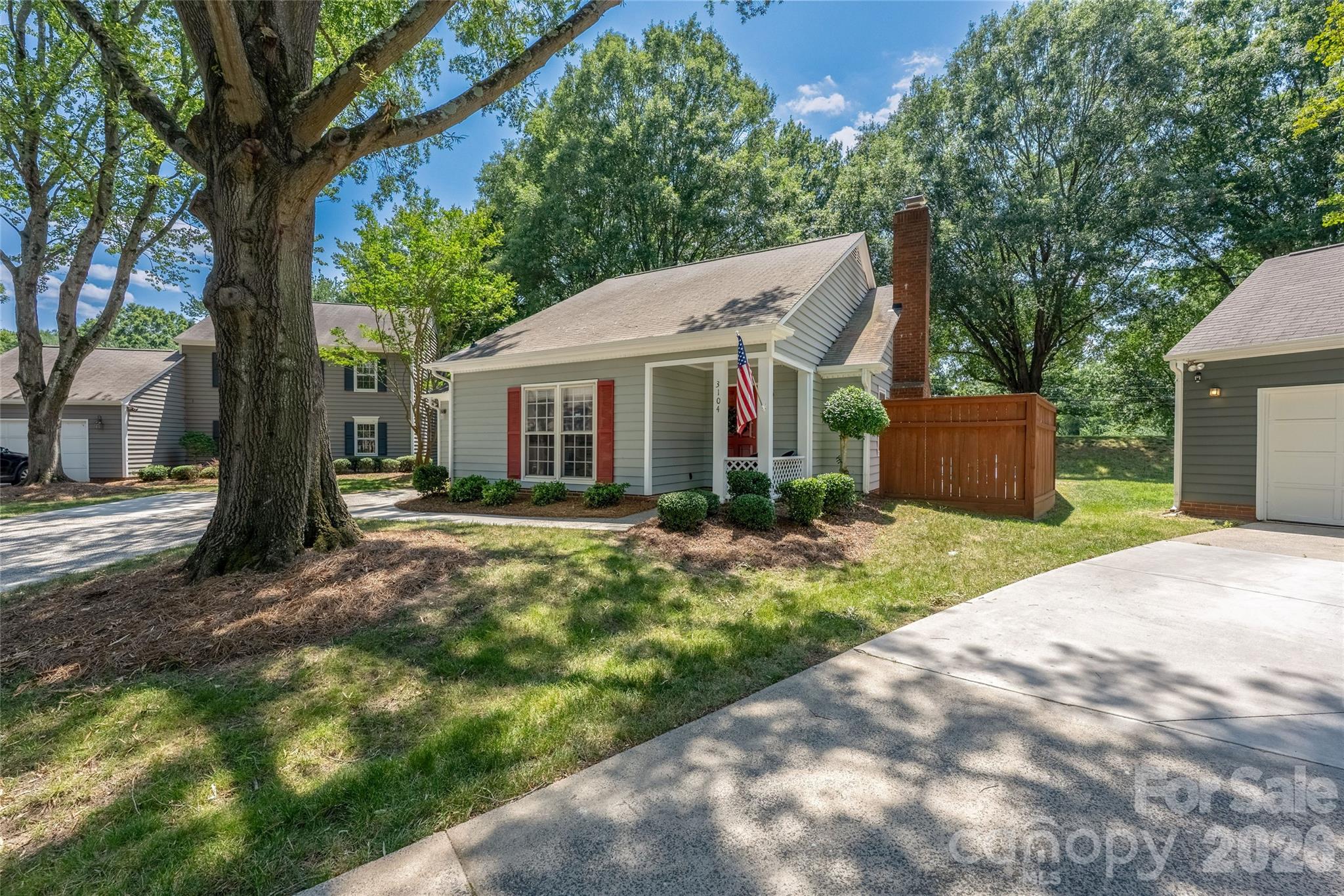 3104 Plum Arbor Way Property Photo 1