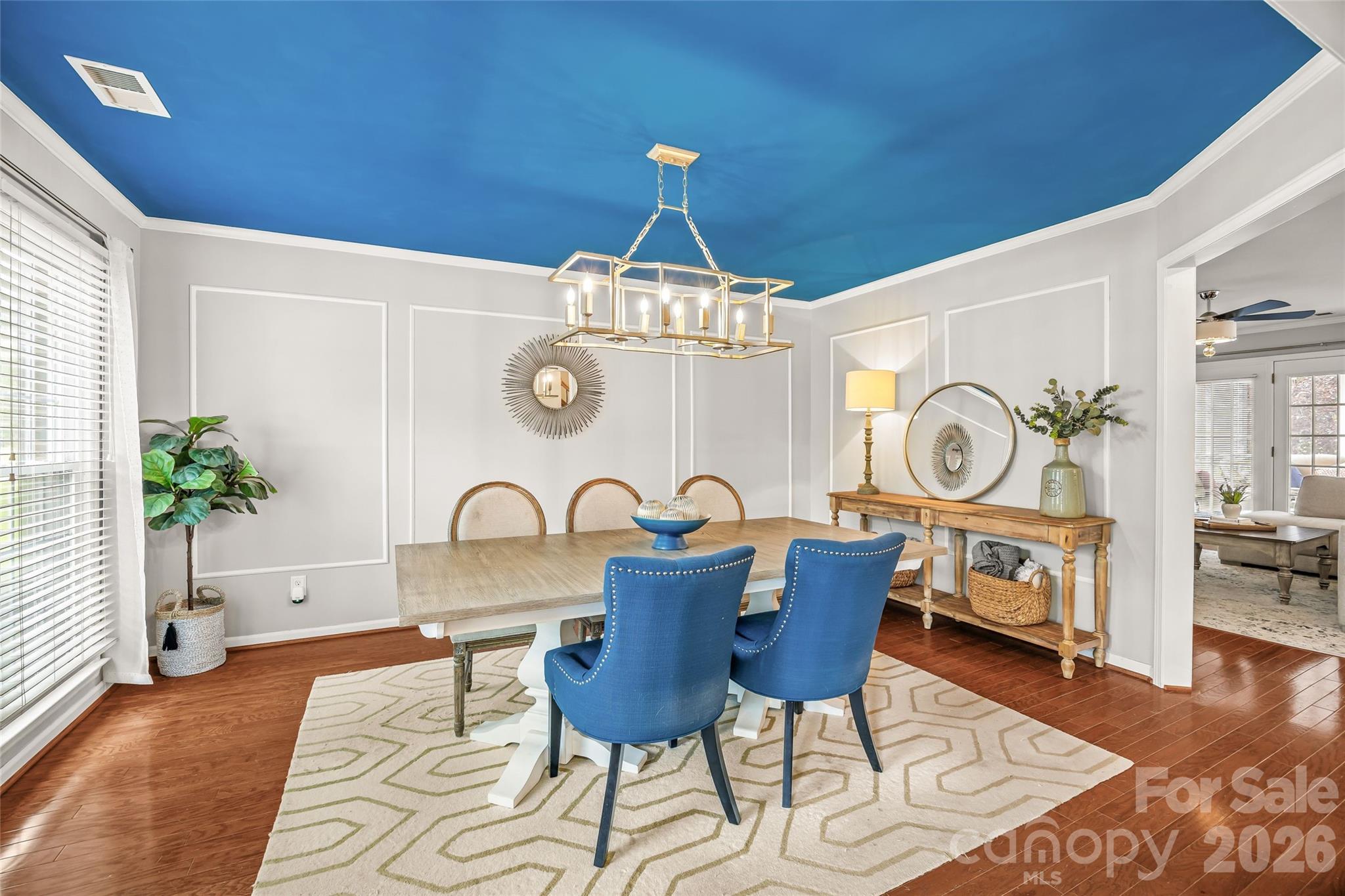 9516 Deer Spring Lane Property Photo 7