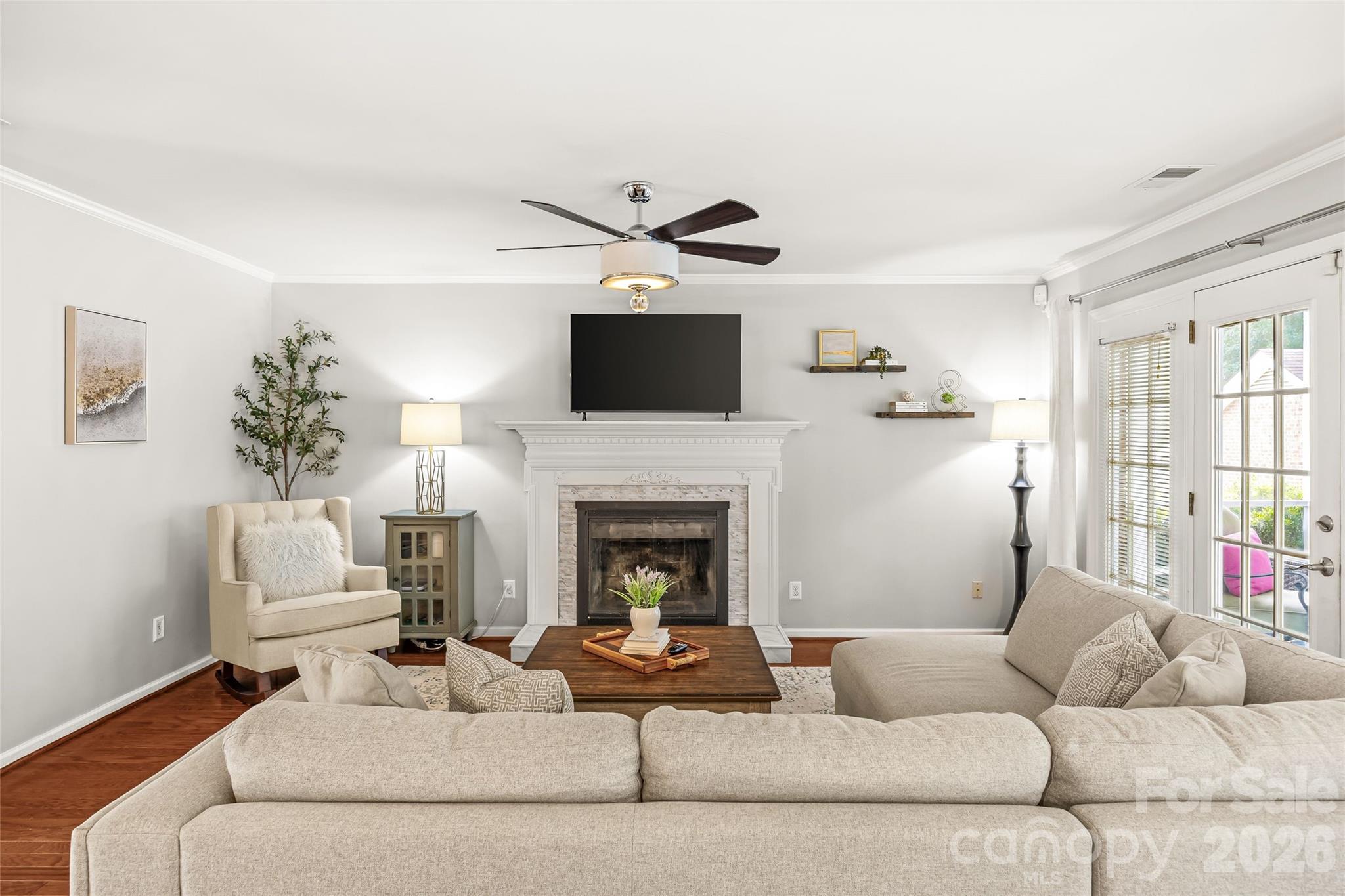 9516 Deer Spring Lane Property Photo 12