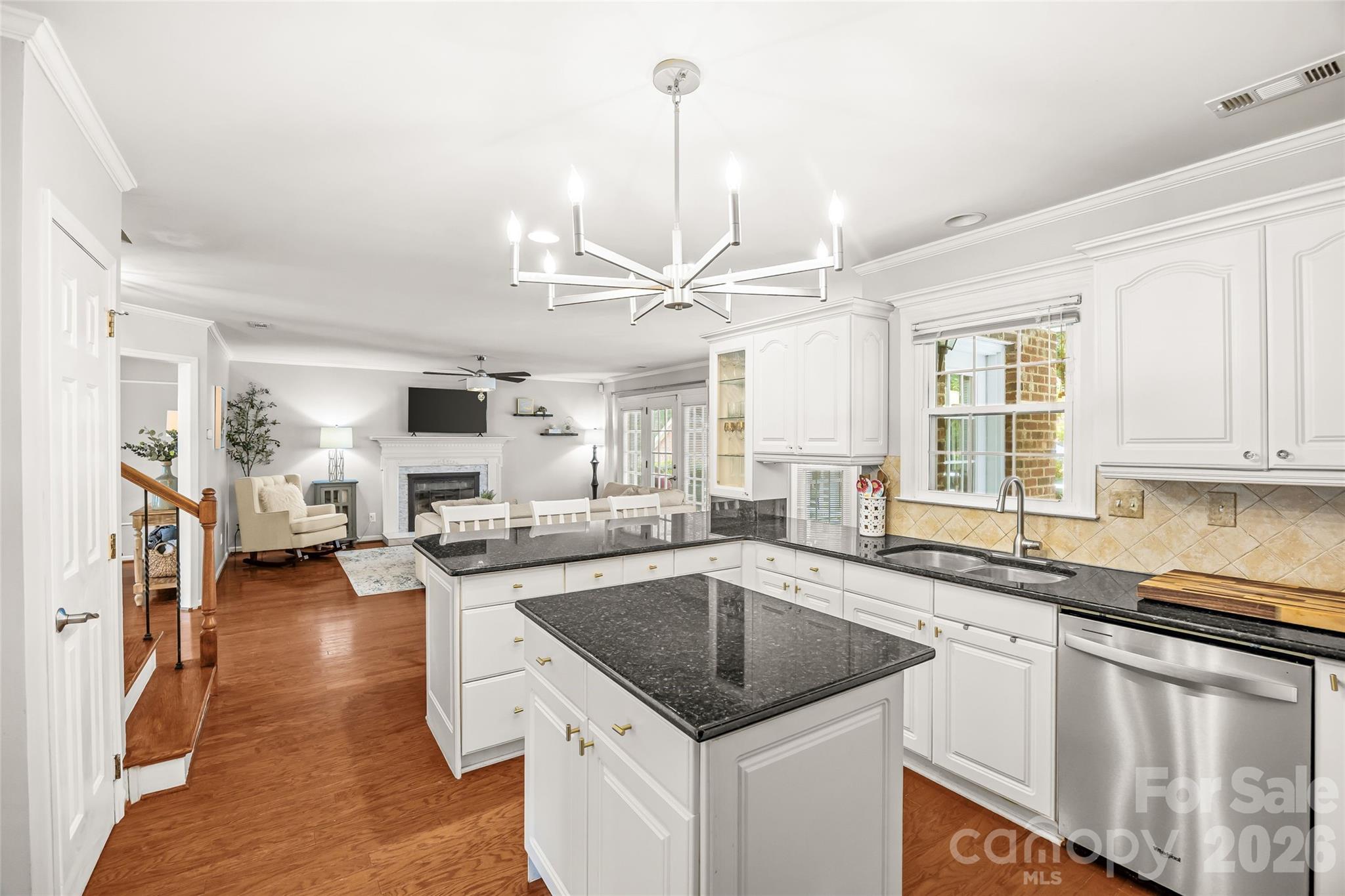 9516 Deer Spring Lane Property Photo 14