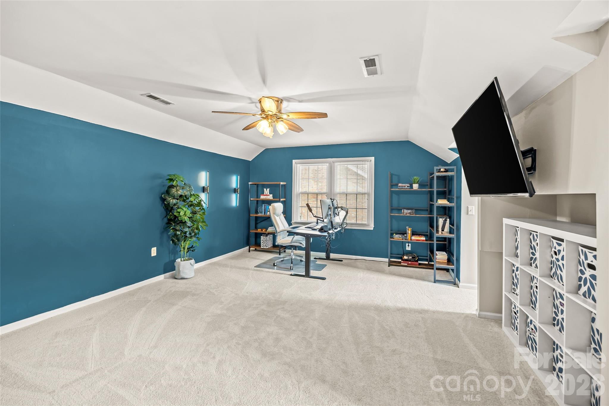 9516 Deer Spring Lane Property Photo 26