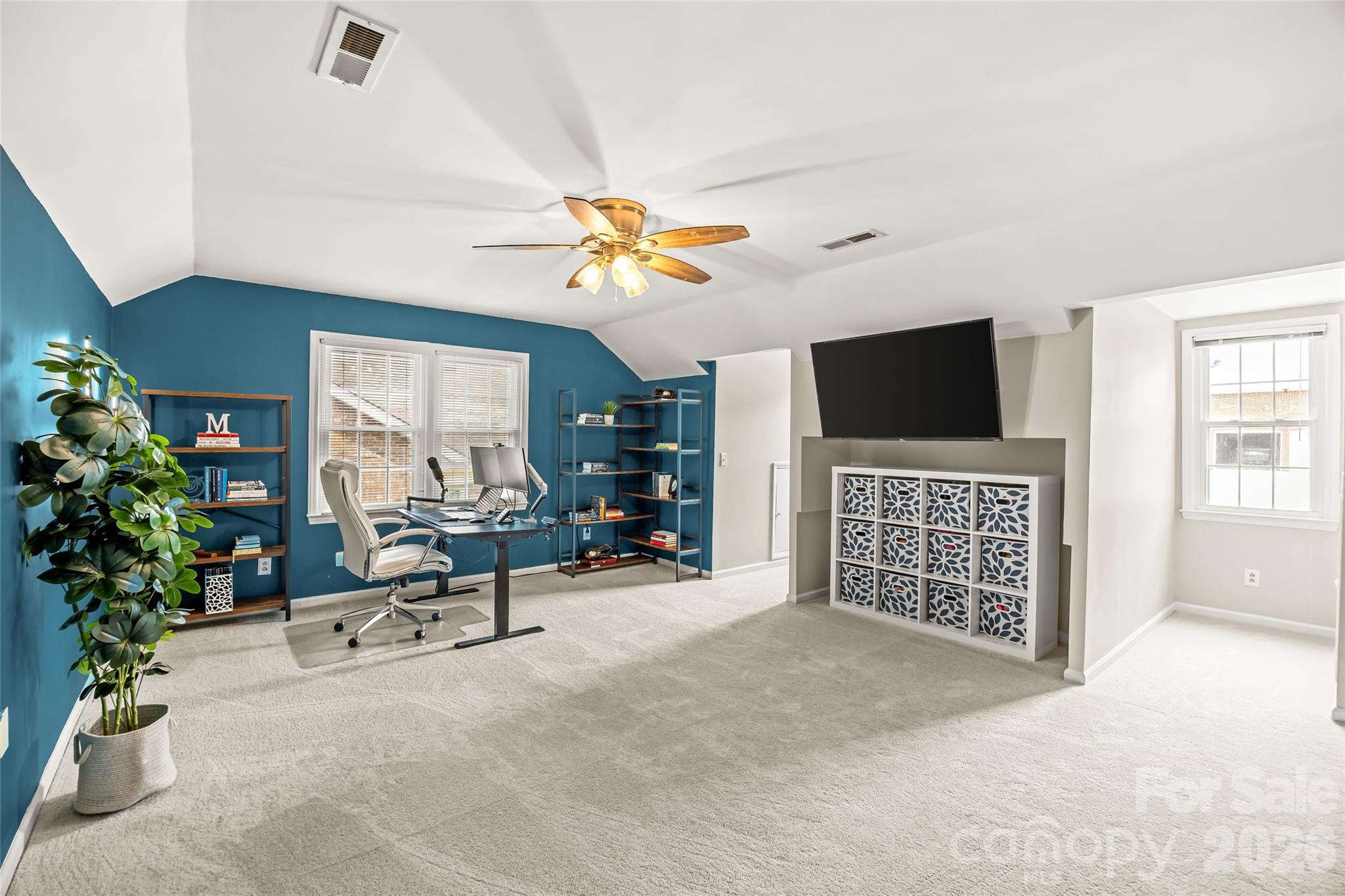 9516 Deer Spring Lane Property Photo 27