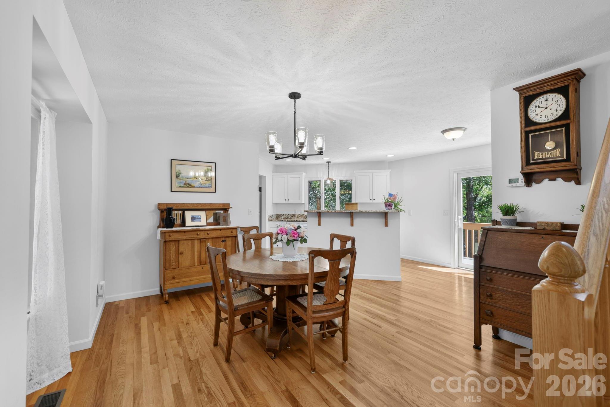200 Newman Drive Property Photo 8