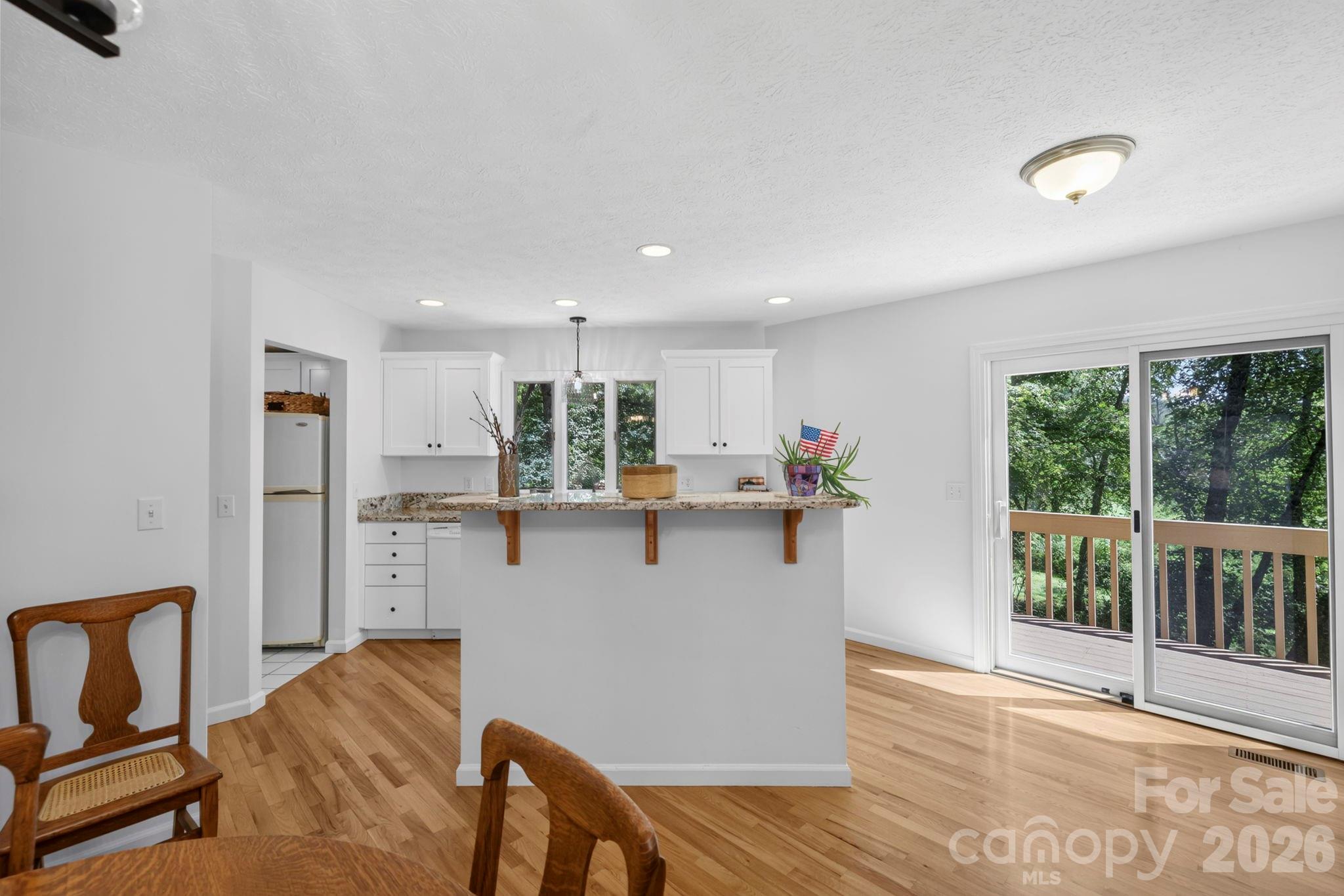 200 Newman Drive Property Photo 10