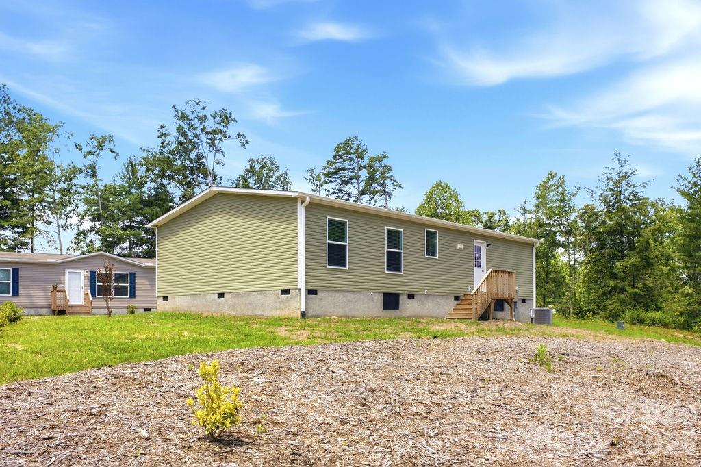290 Poppy Acres Lane Property Photo 13