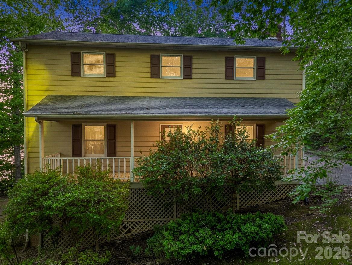 154 Breeze Hill Property Photo 2