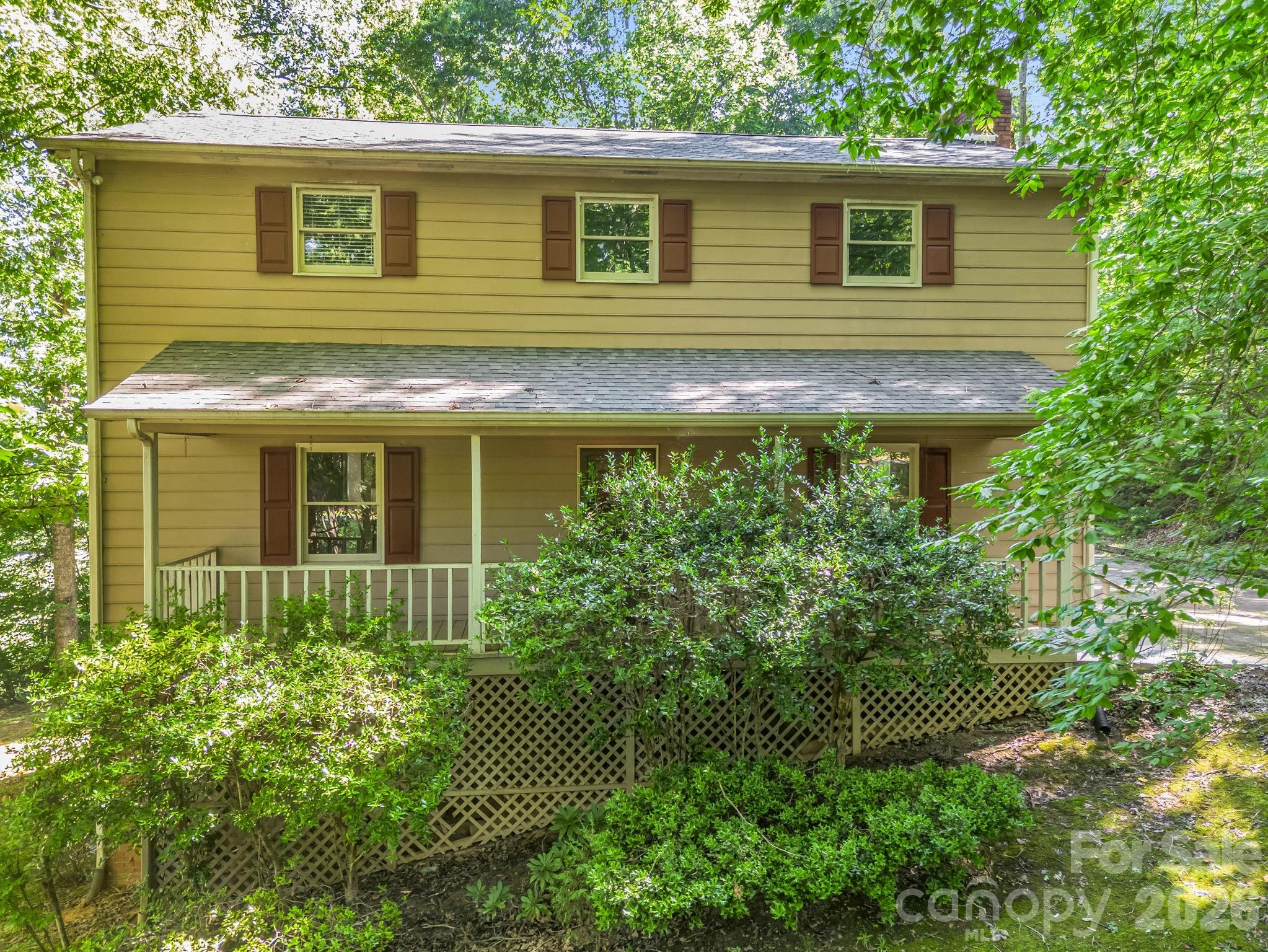 154 Breeze Hill Property Photo 8