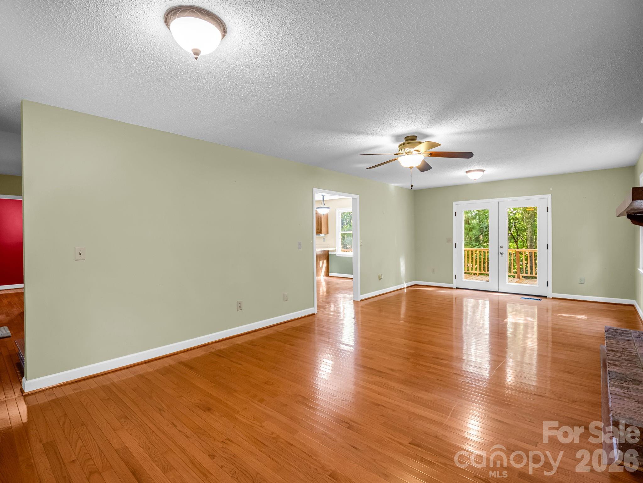 154 Breeze Hill Property Photo 13
