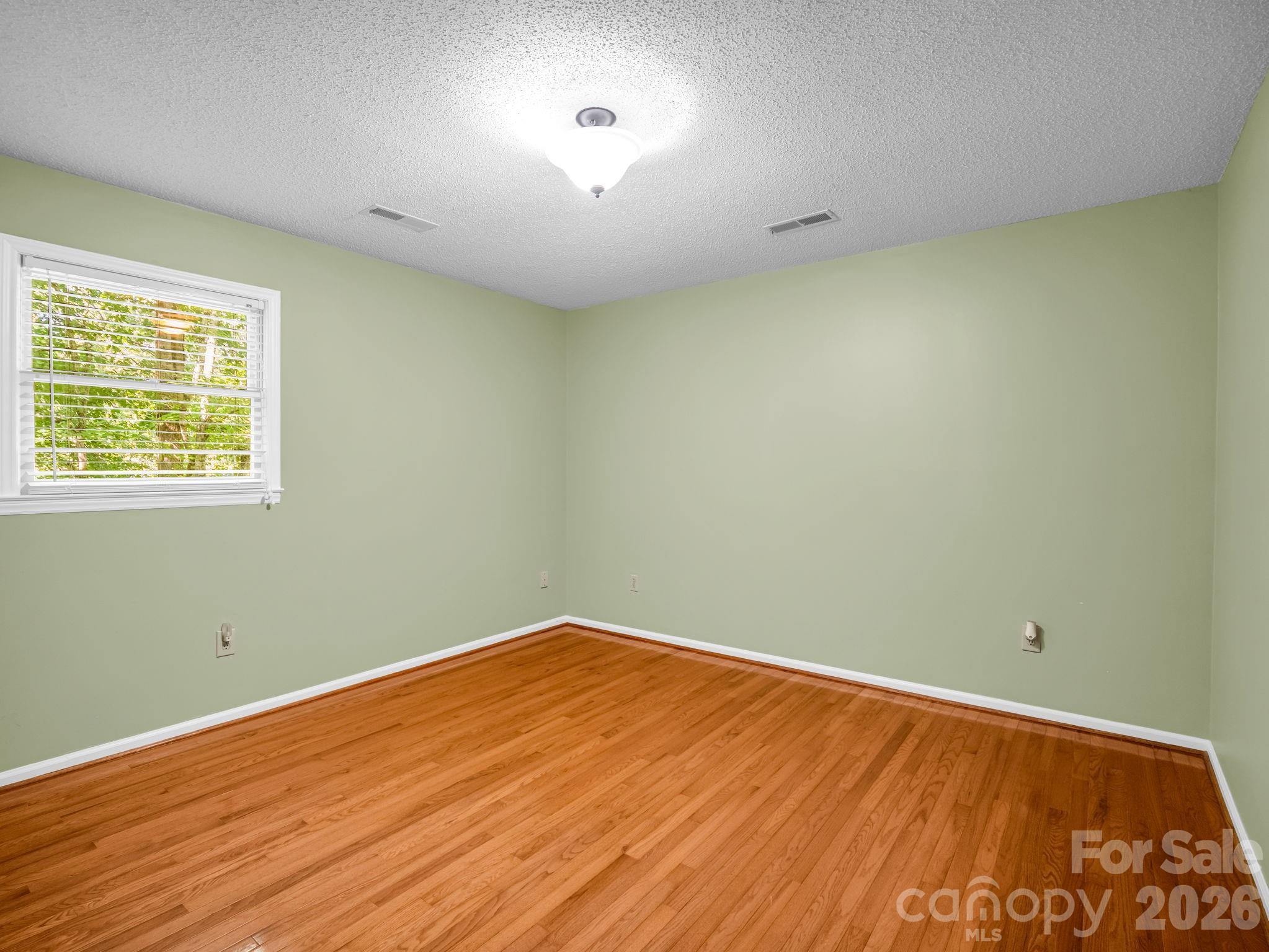 154 Breeze Hill Property Photo 35