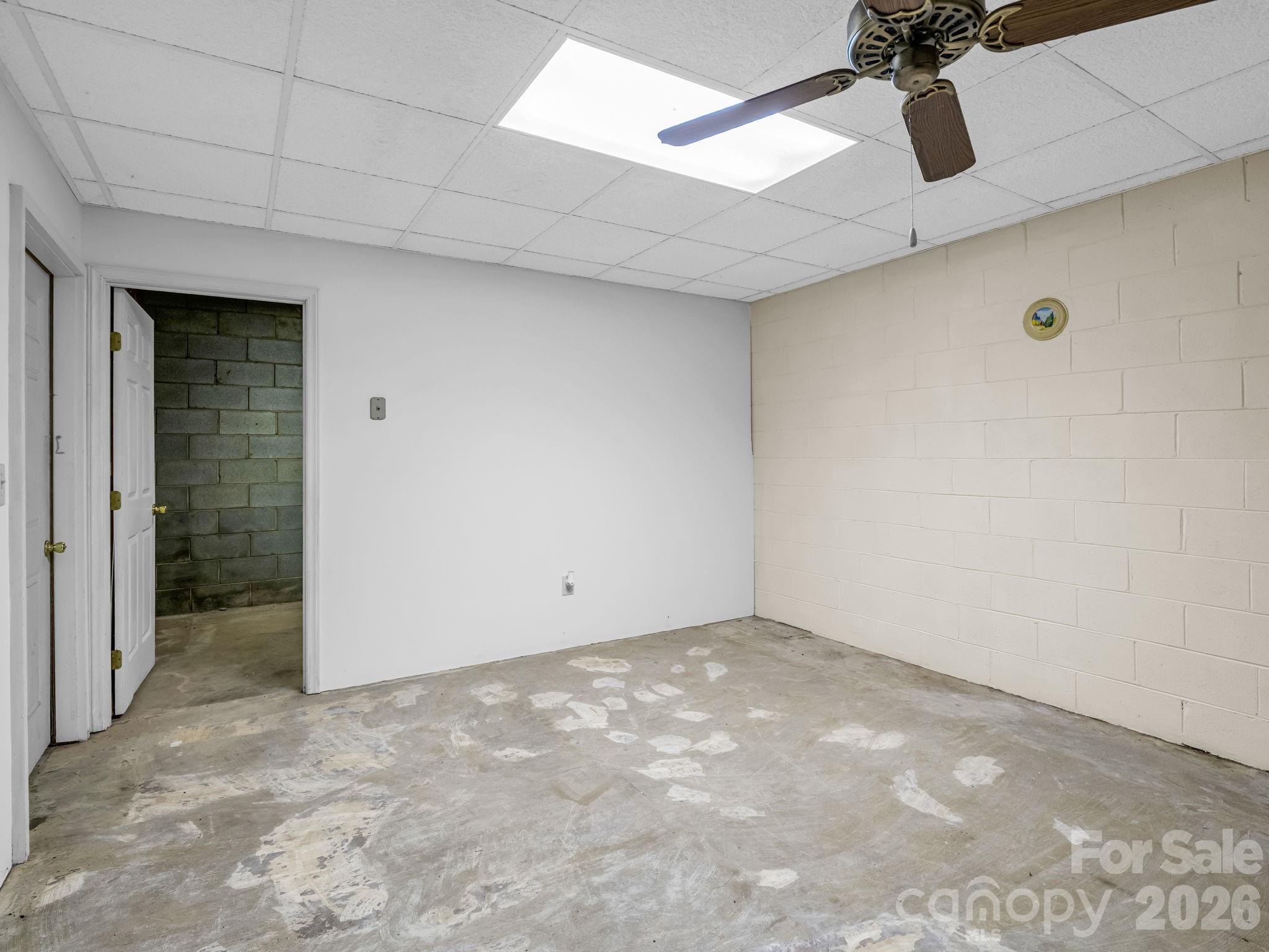154 Breeze Hill Property Photo 37