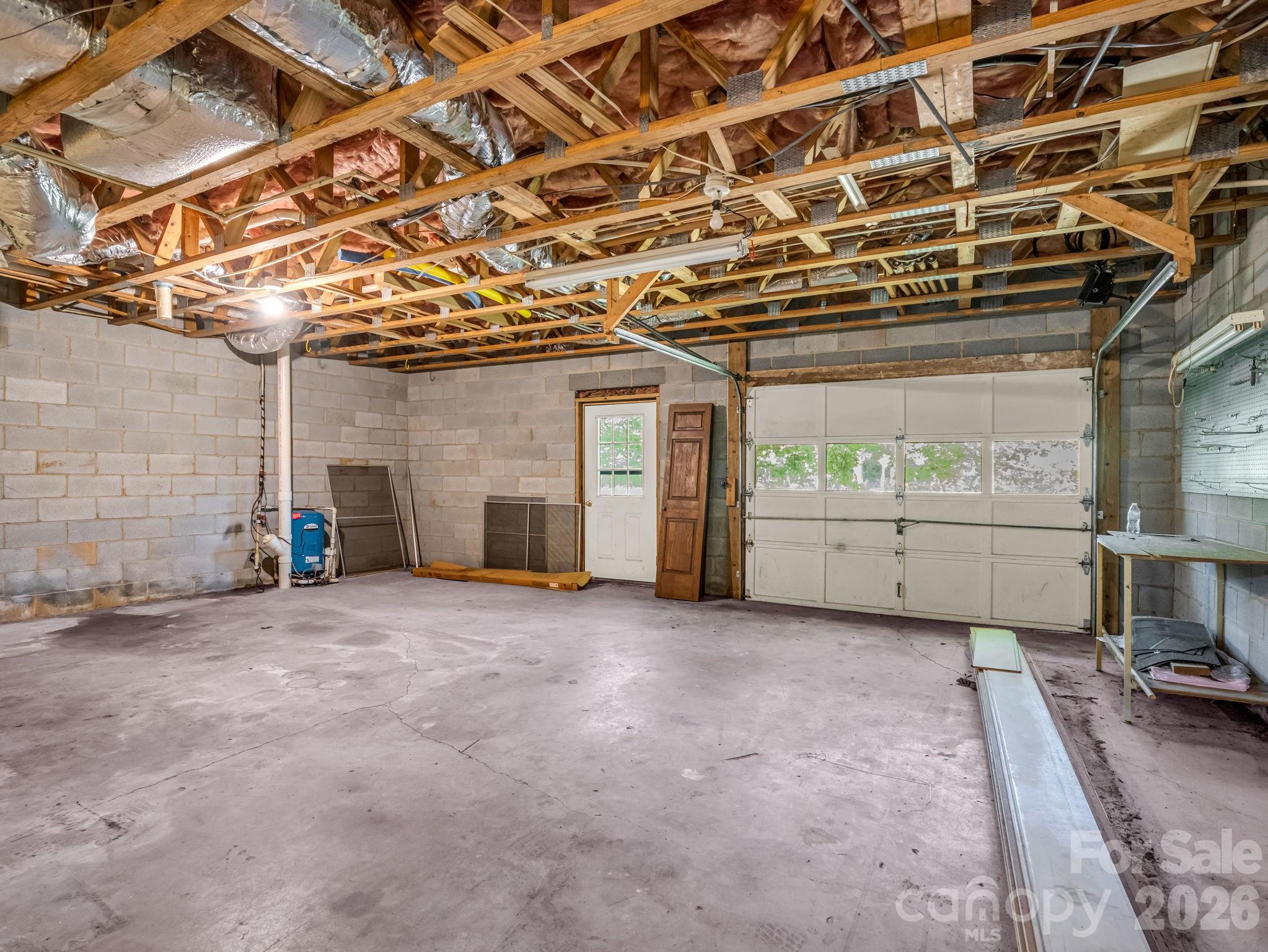 154 Breeze Hill Property Photo 39