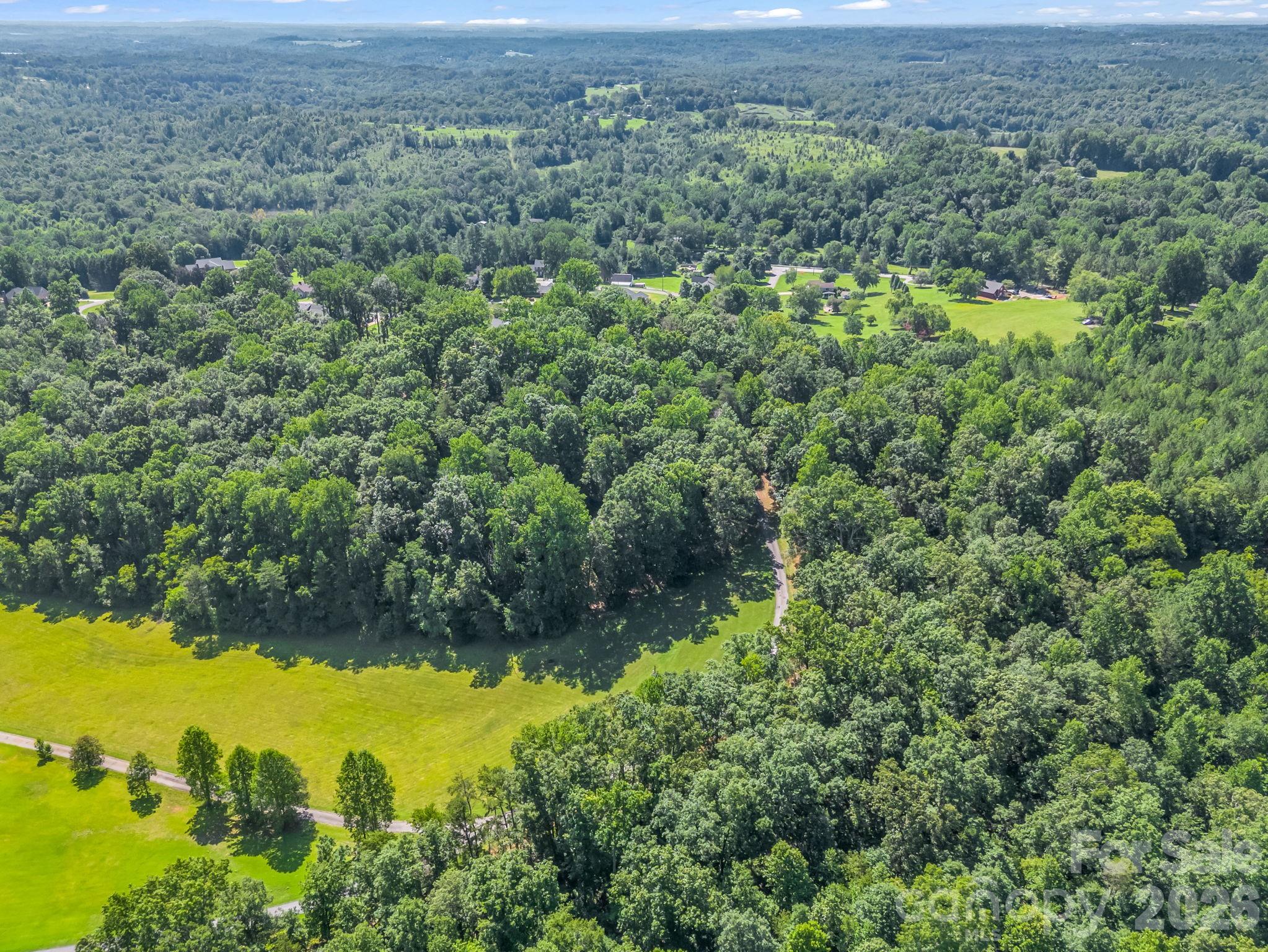 154 Breeze Hill Property Photo 44