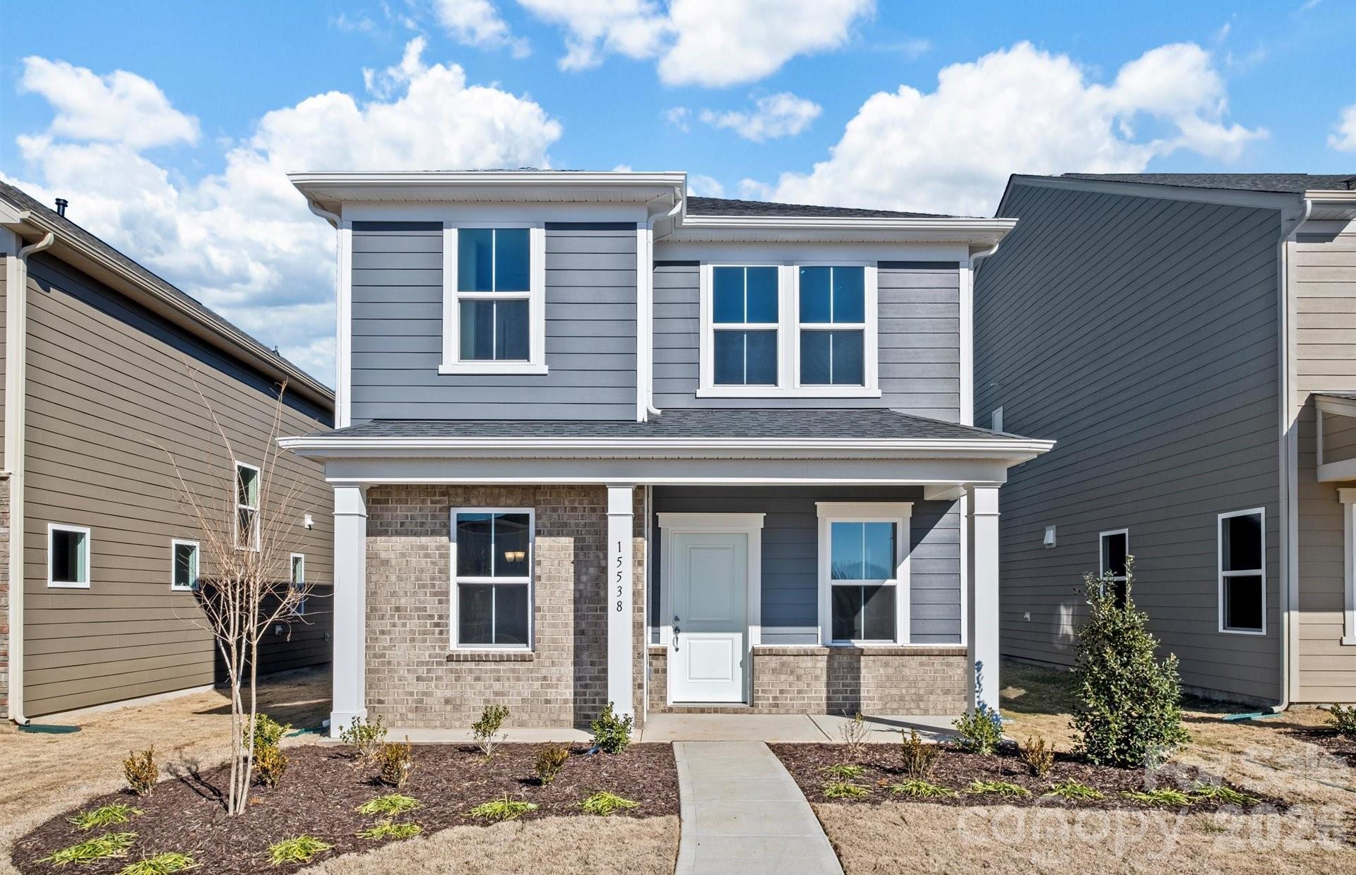 2212 Waterfall Way Property Photo 1