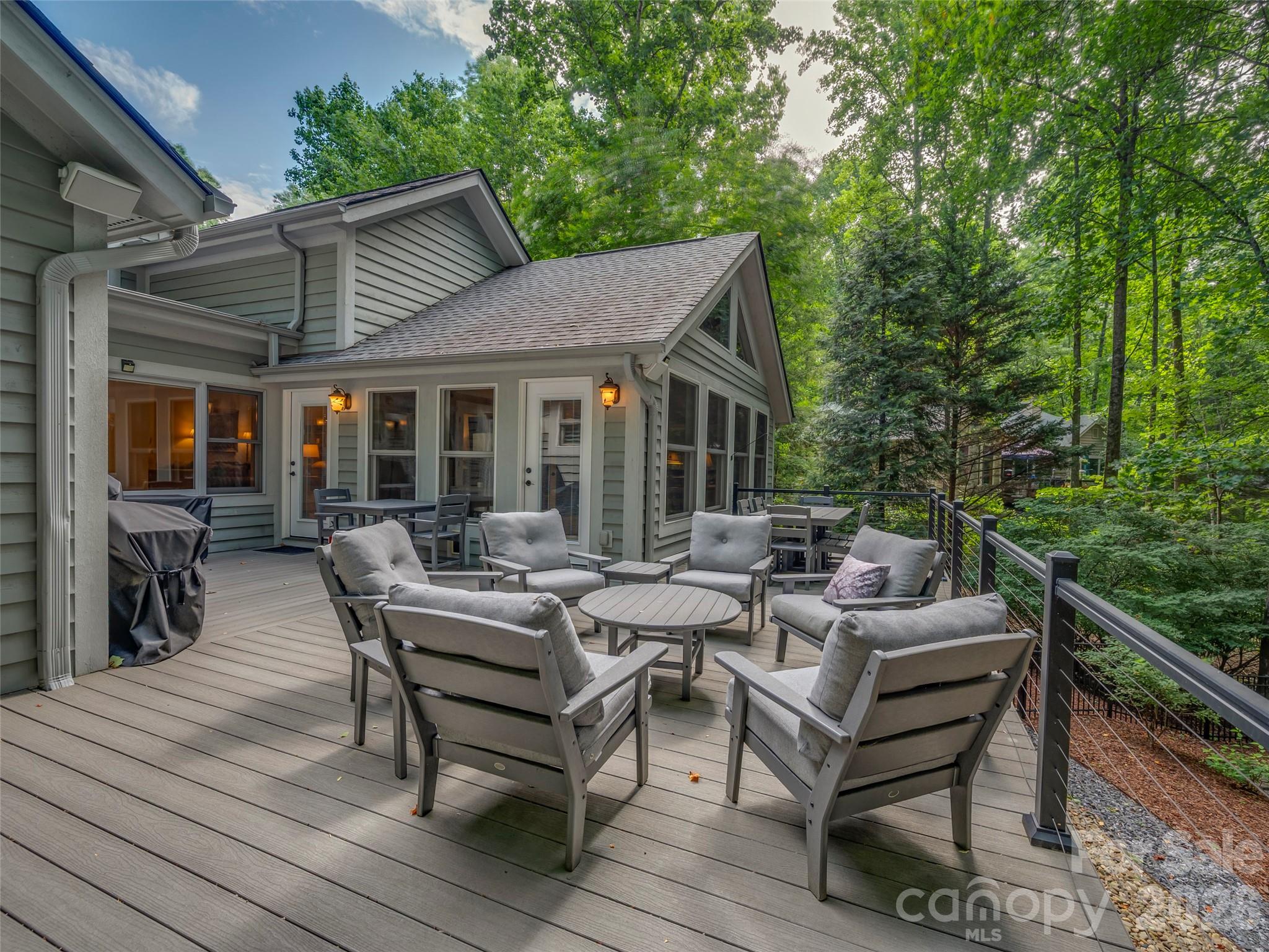104 Little Cherokee Ridge Property Photo 19