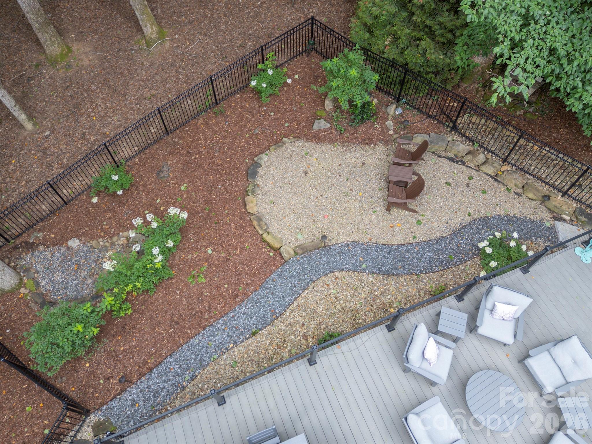 104 Little Cherokee Ridge Property Photo 41