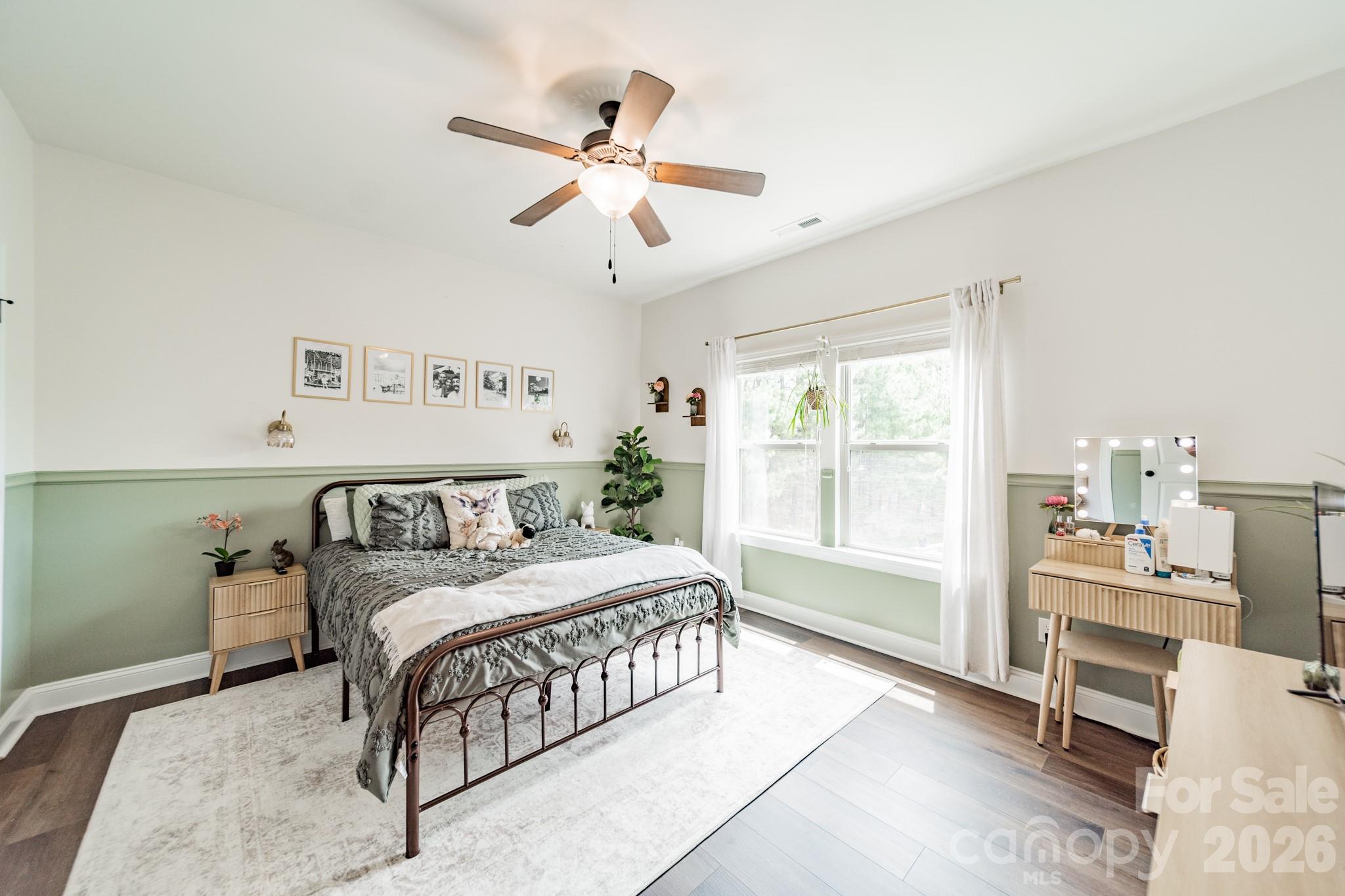 9052 Mossy Hill Lane Property Photo 8