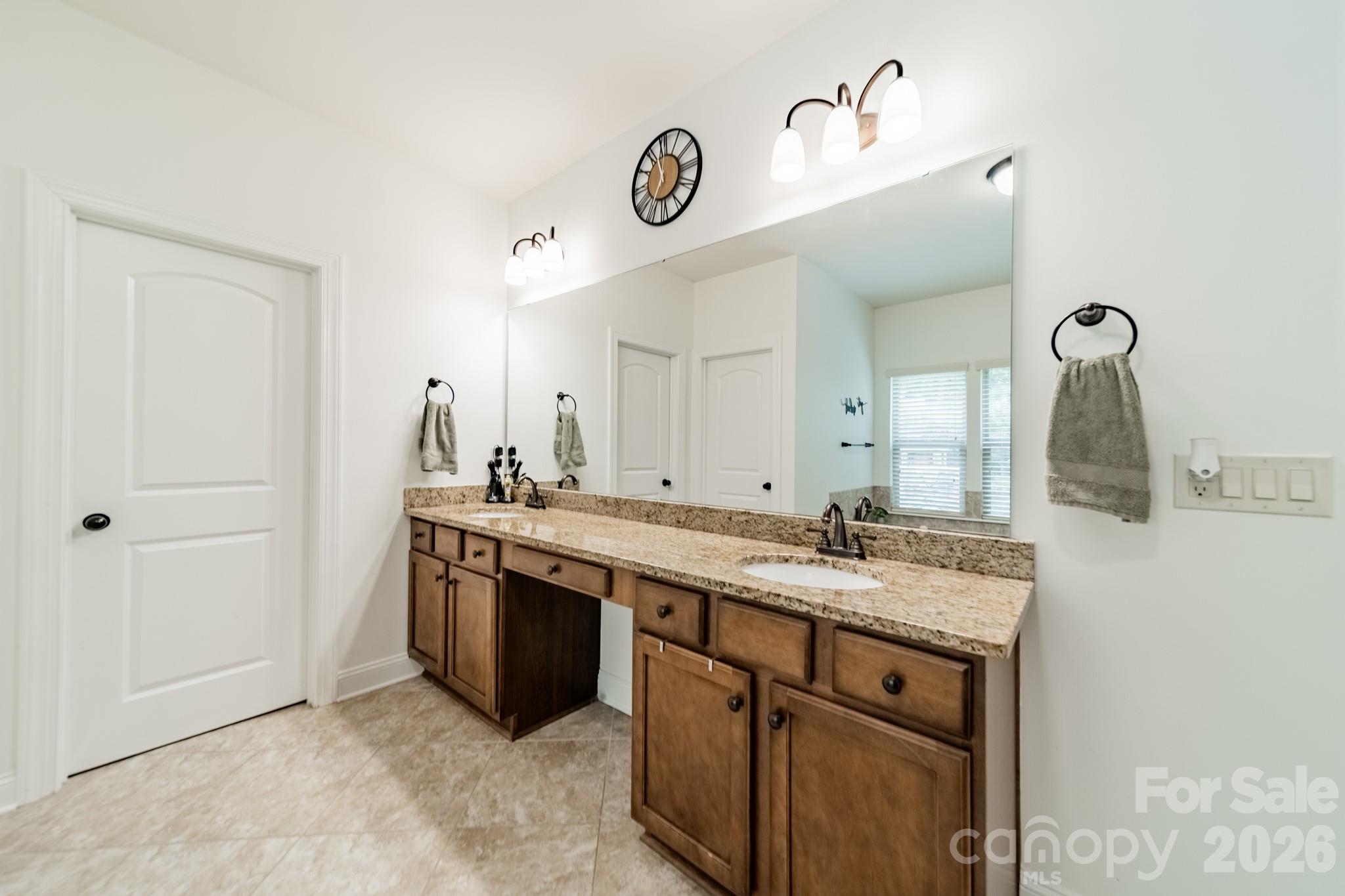 9052 Mossy Hill Lane Property Photo 20