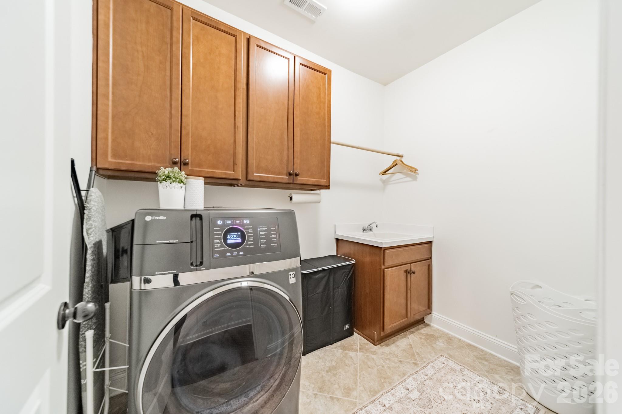 9052 Mossy Hill Lane Property Photo 23