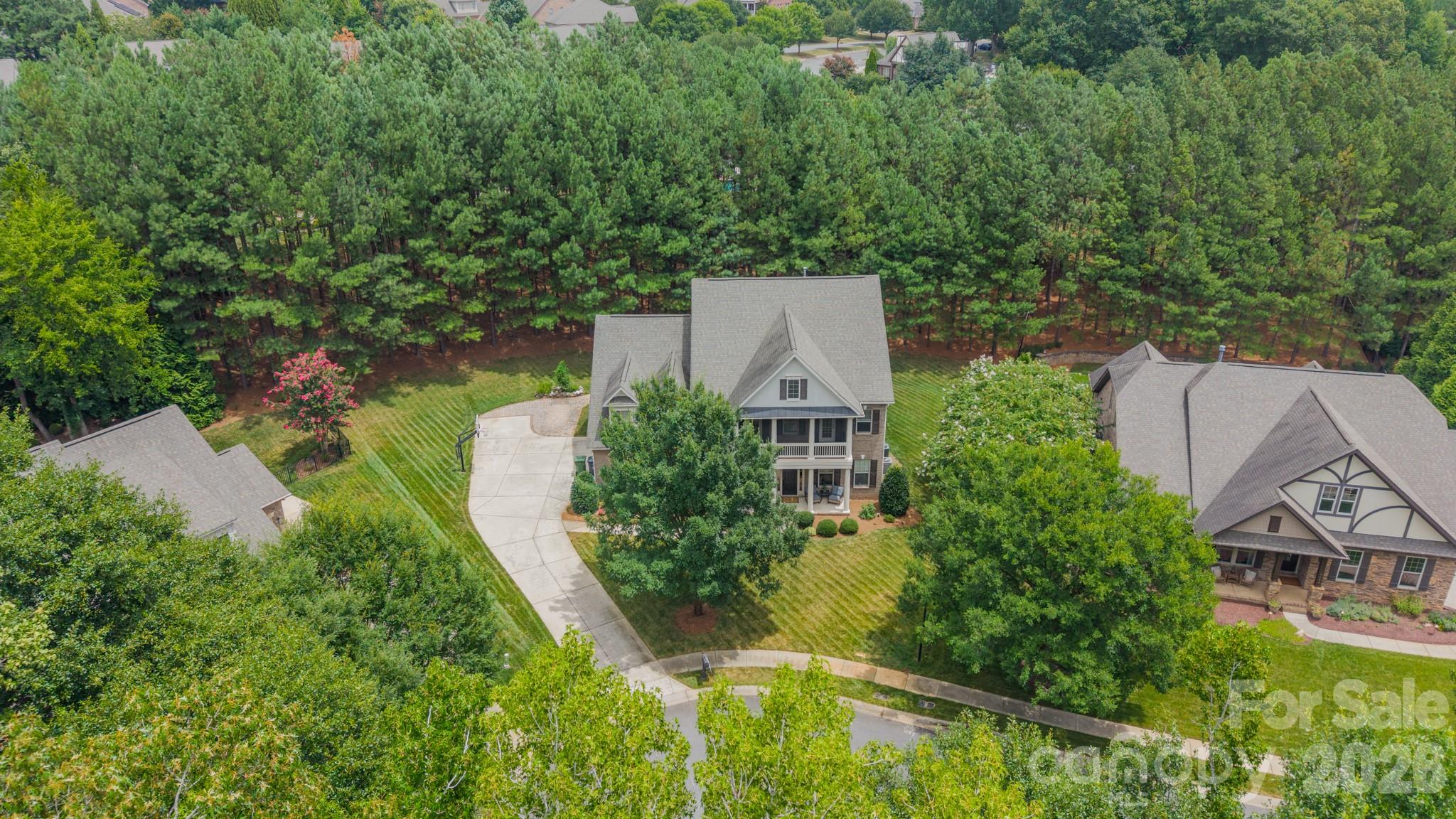 9052 Mossy Hill Lane Property Photo 36