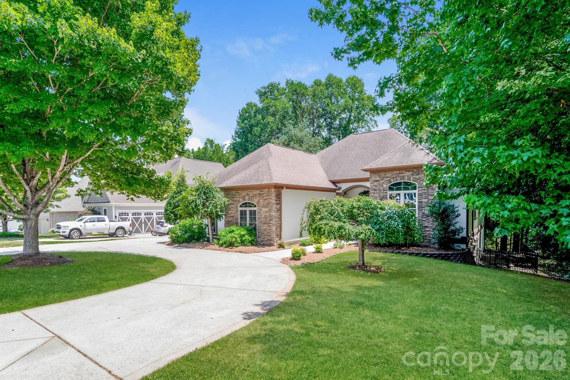 2360 Smith Harbour Drive Property Photo 4