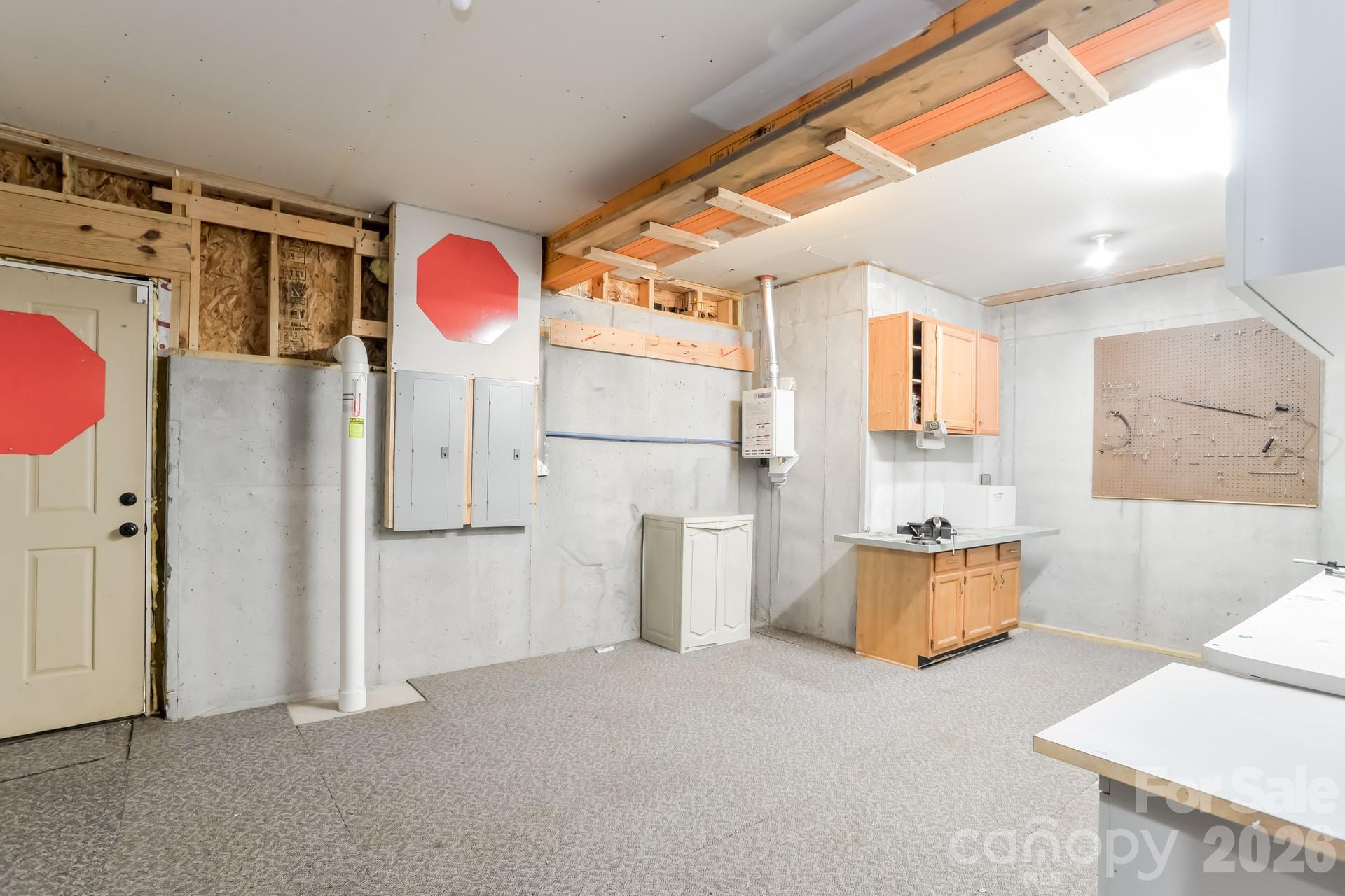 2360 Smith Harbour Drive Property Photo 14