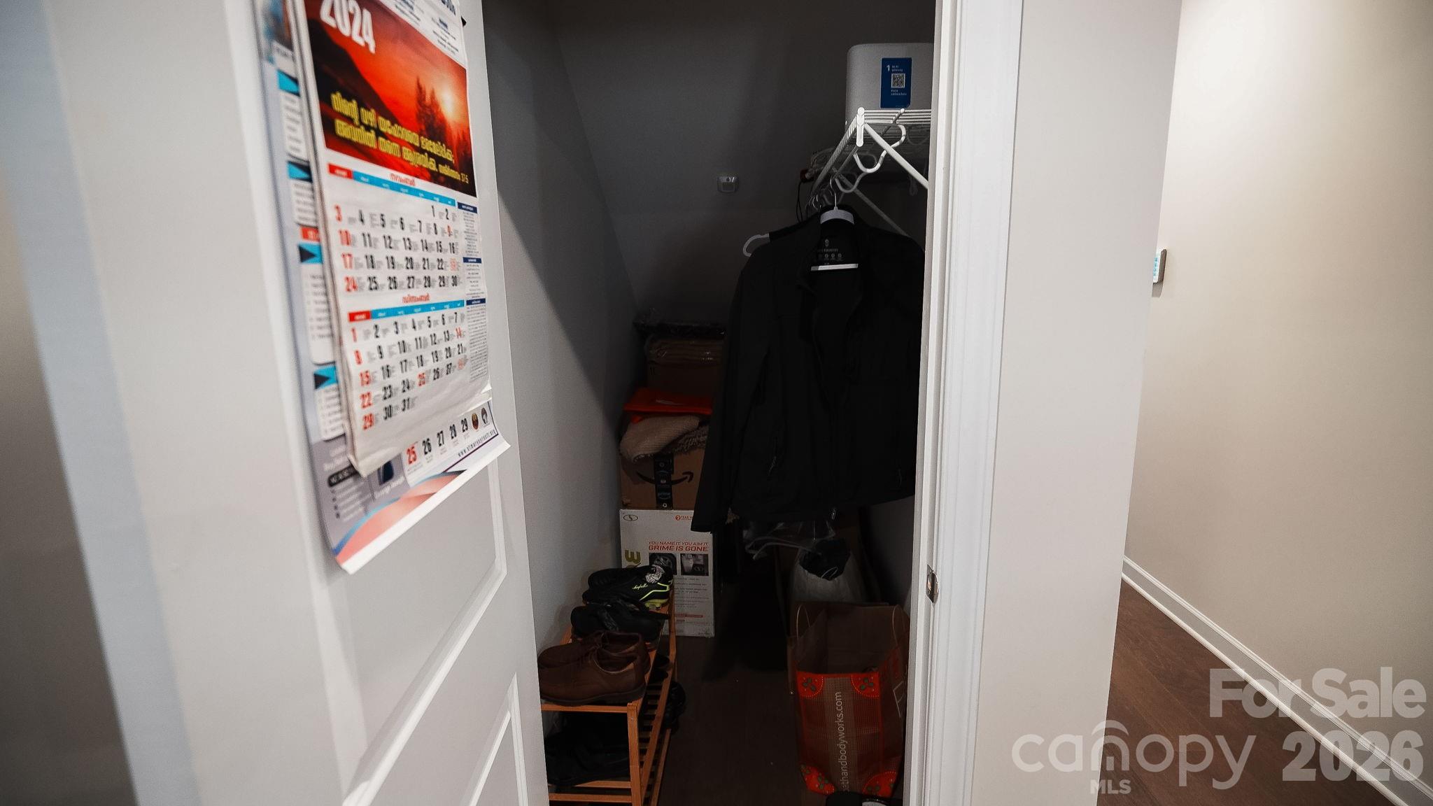 486 Olympia Way Property Photo 15