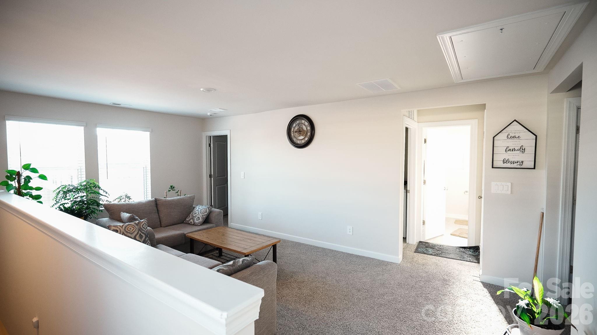 486 Olympia Way Property Photo 18