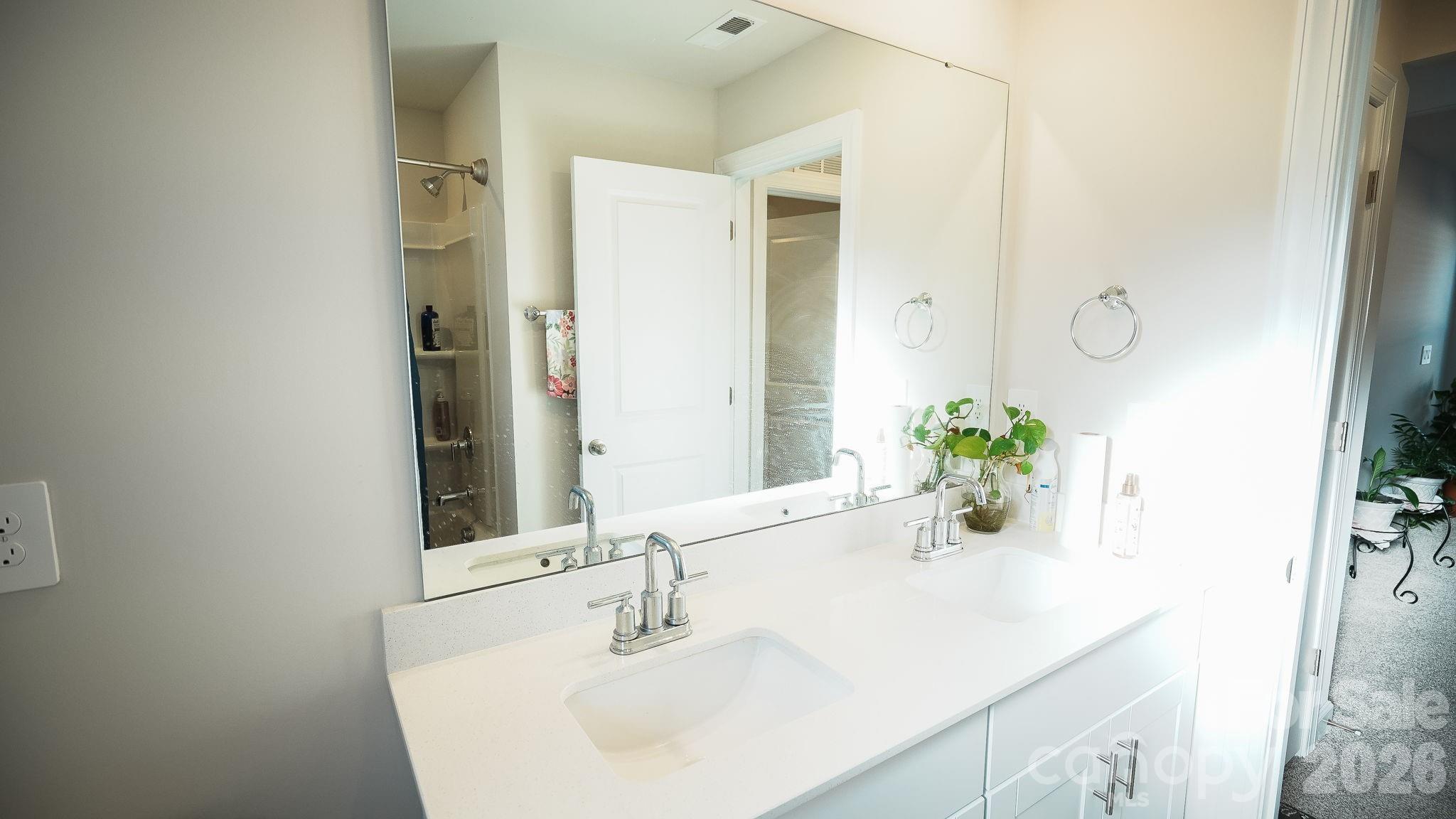 486 Olympia Way Property Photo 22