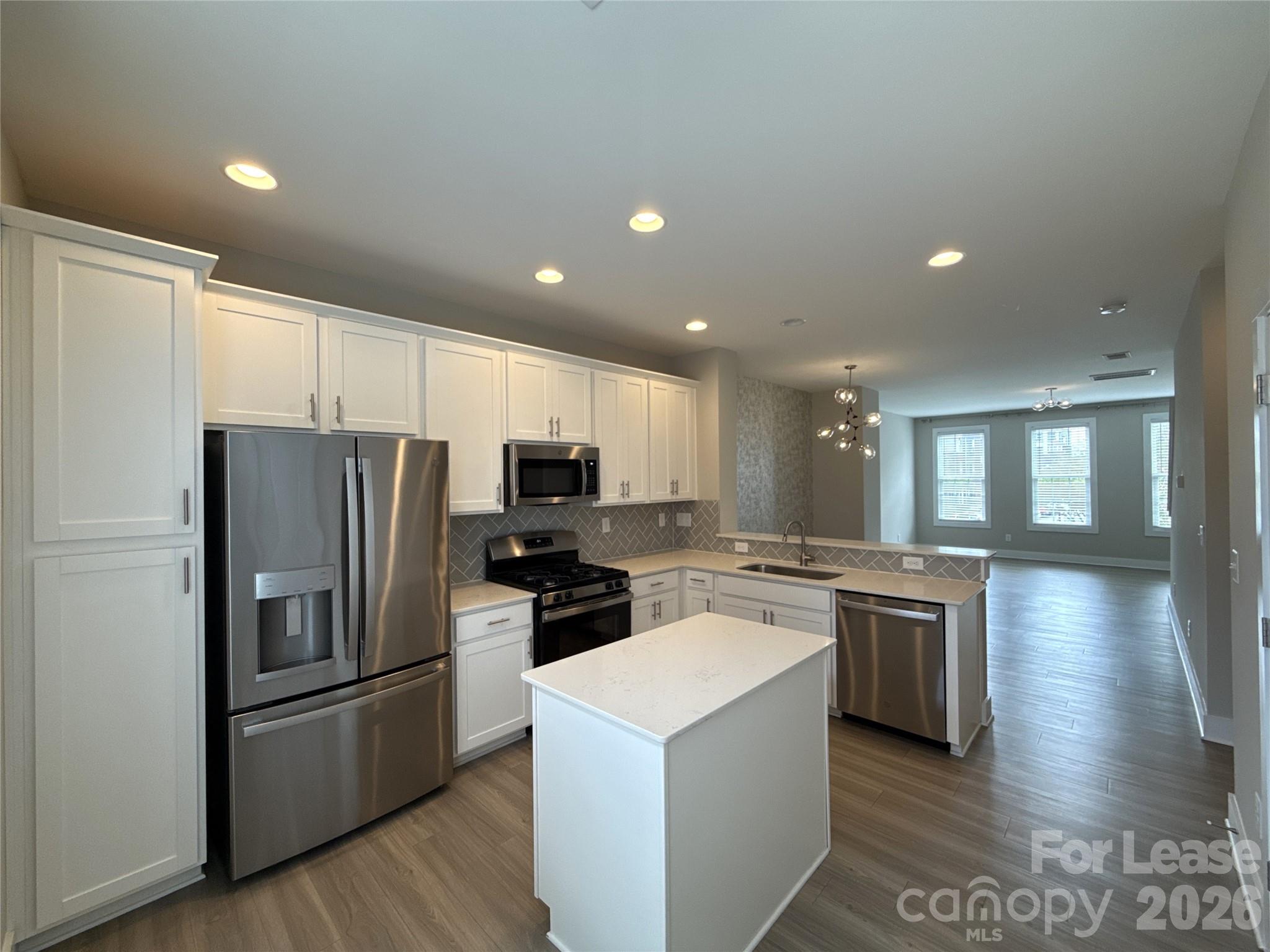 9218 Oban Passage Drive Property Photo 4