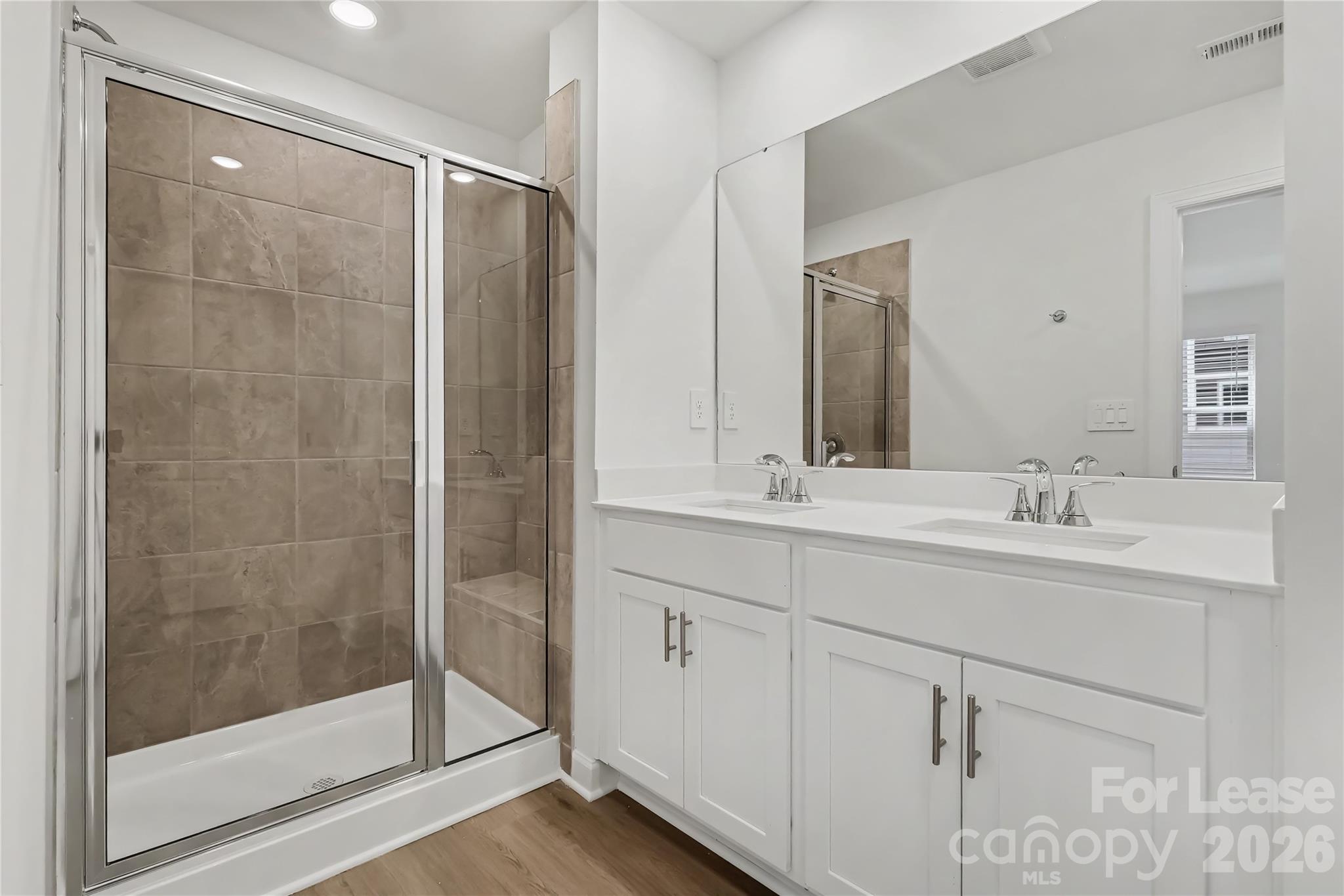 4406005 Property Photo 21