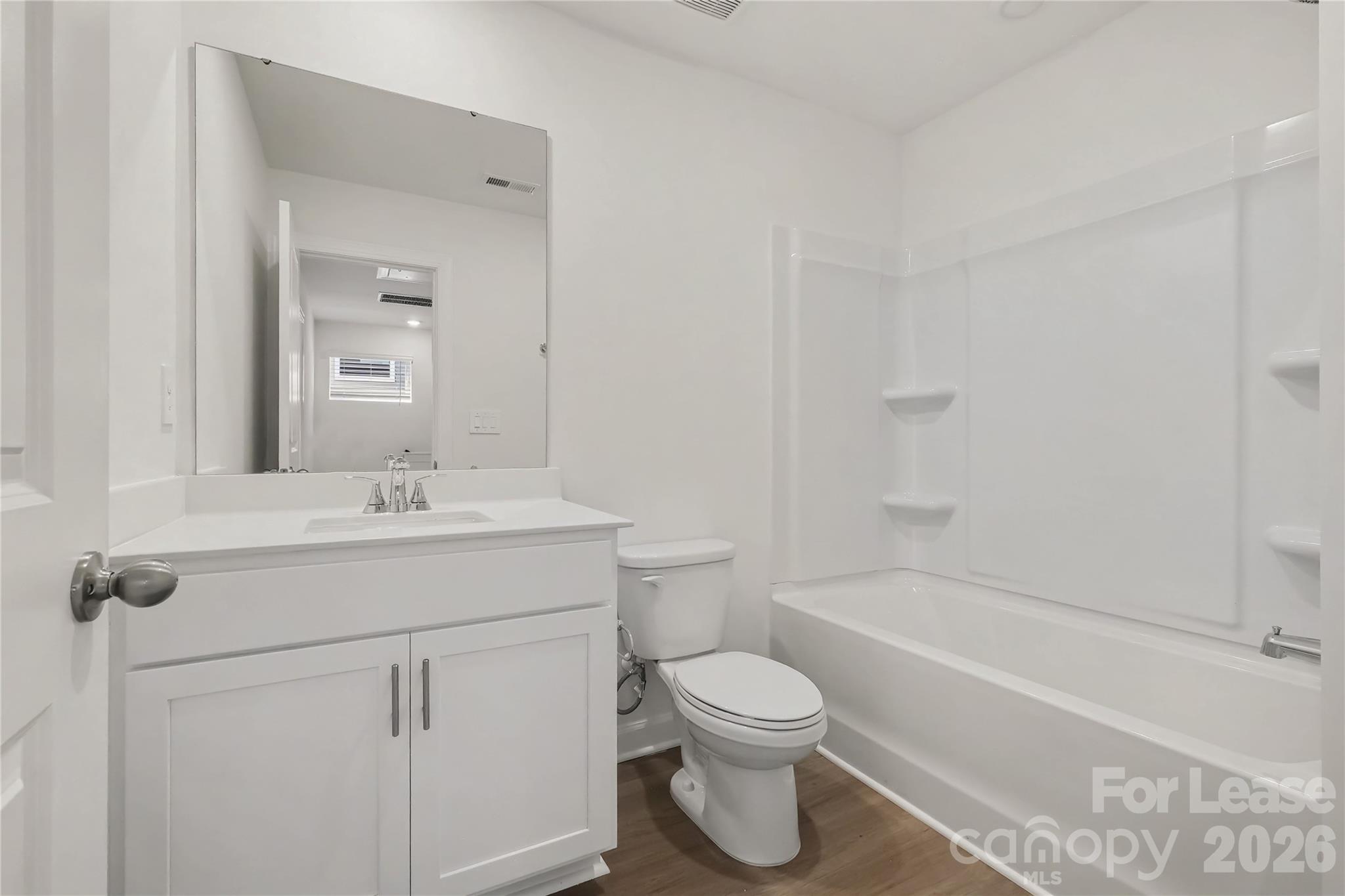 4406005 Property Photo 23
