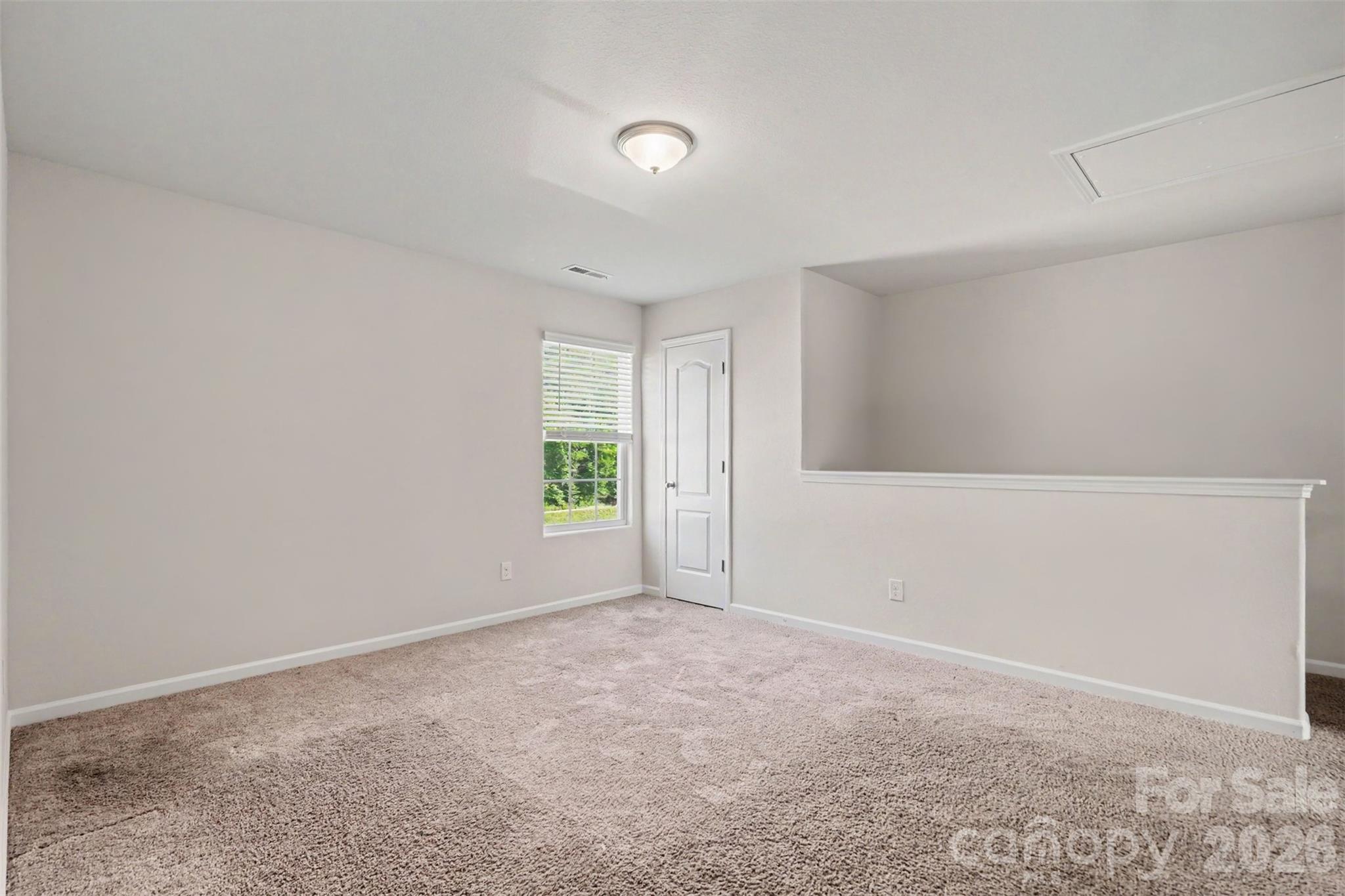 8411 Highgate Drive Property Photo 13