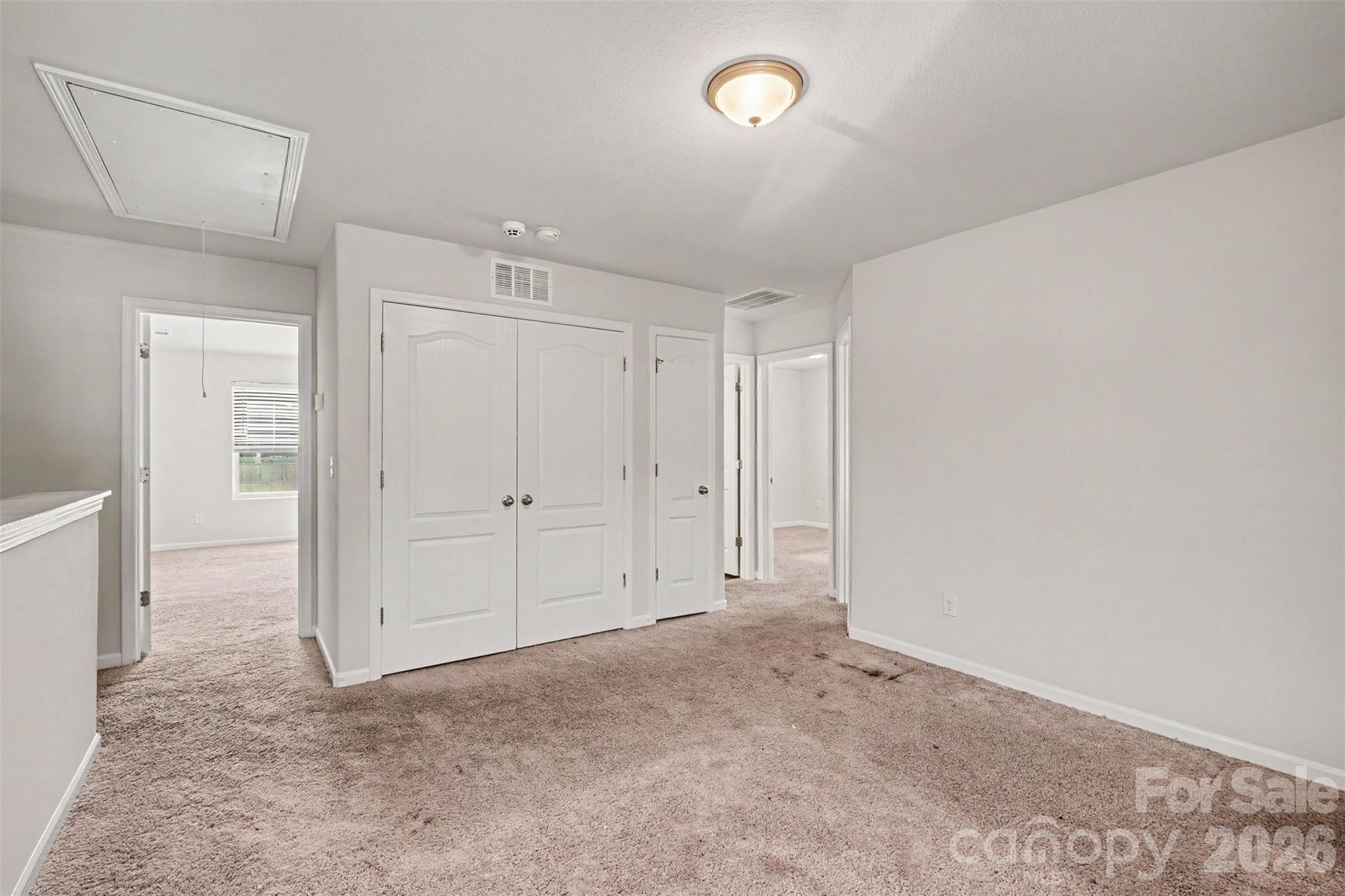 8411 Highgate Drive Property Photo 14