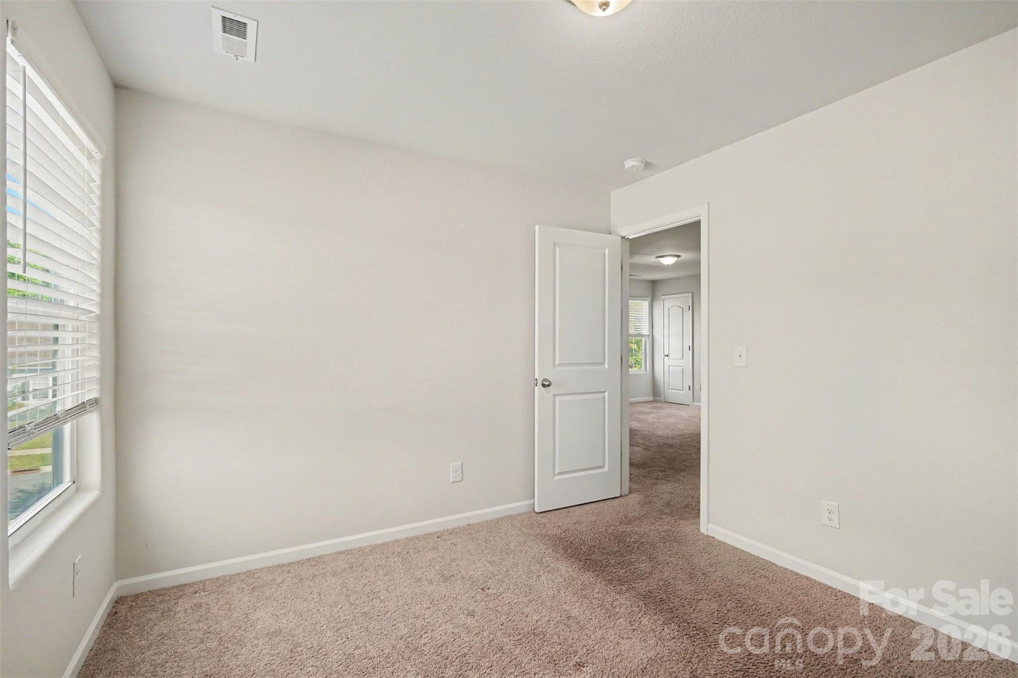 8411 Highgate Drive Property Photo 20