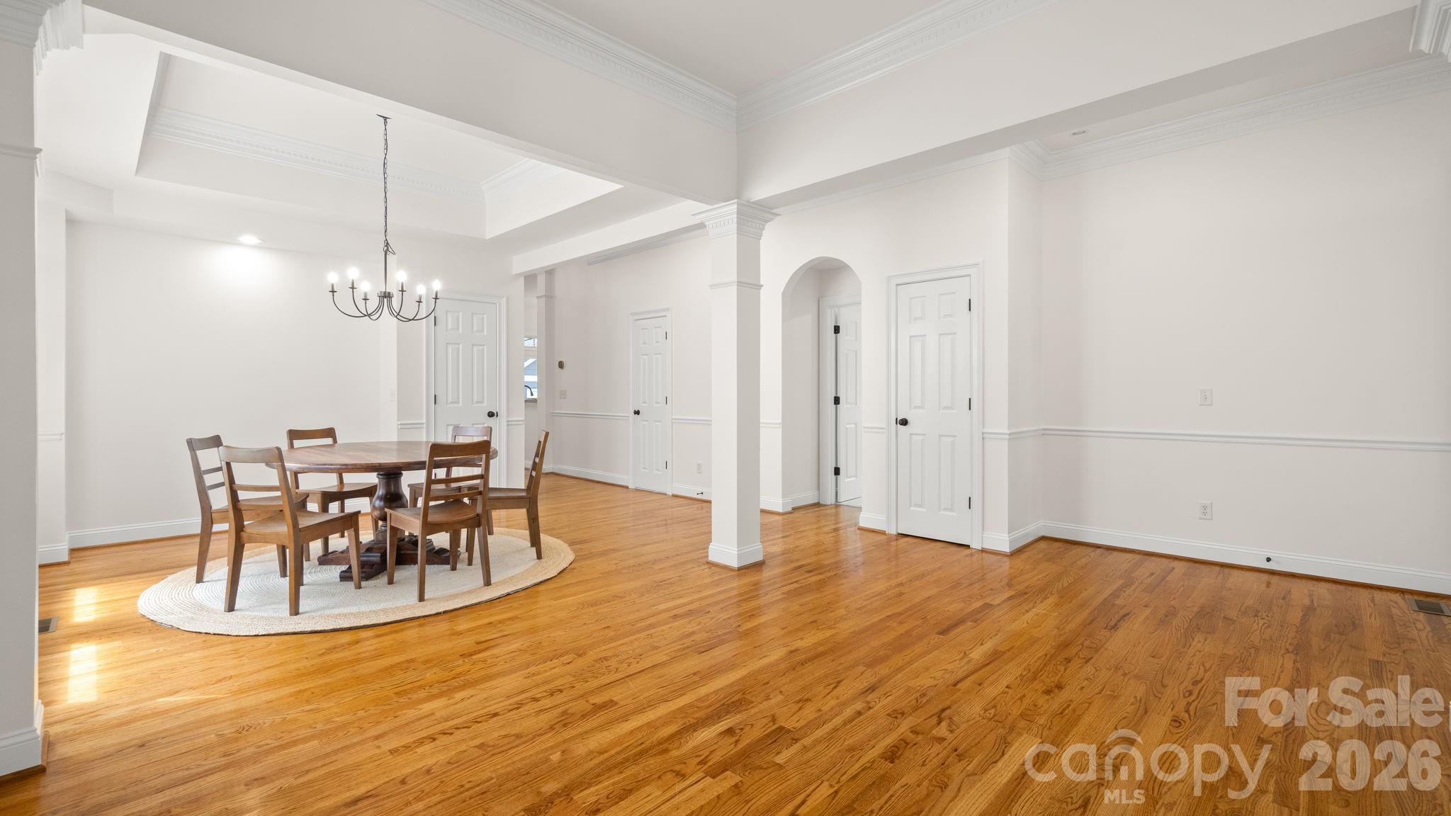 545 Glen Walk Drive Property Photo 7