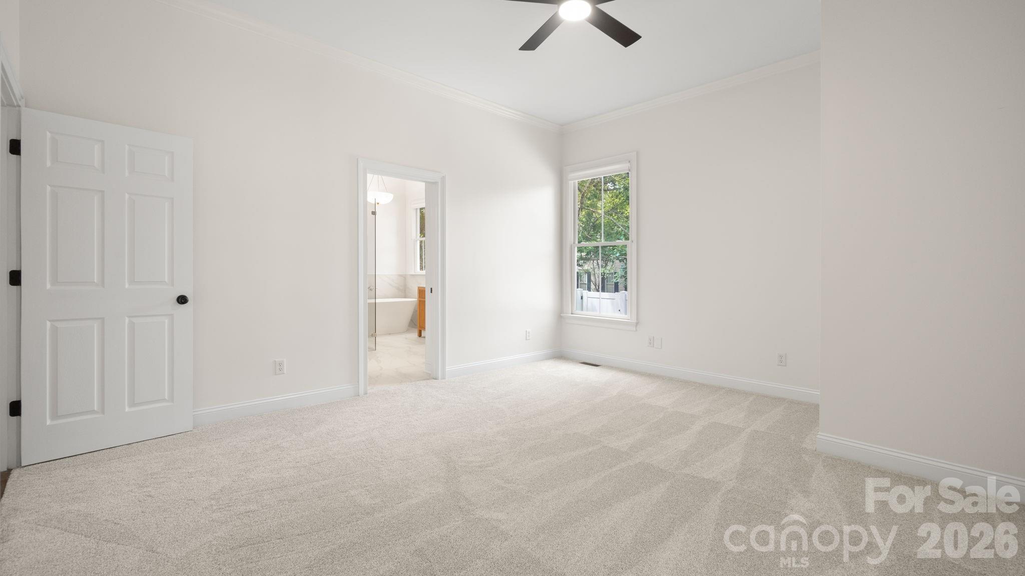 545 Glen Walk Drive Property Photo 27
