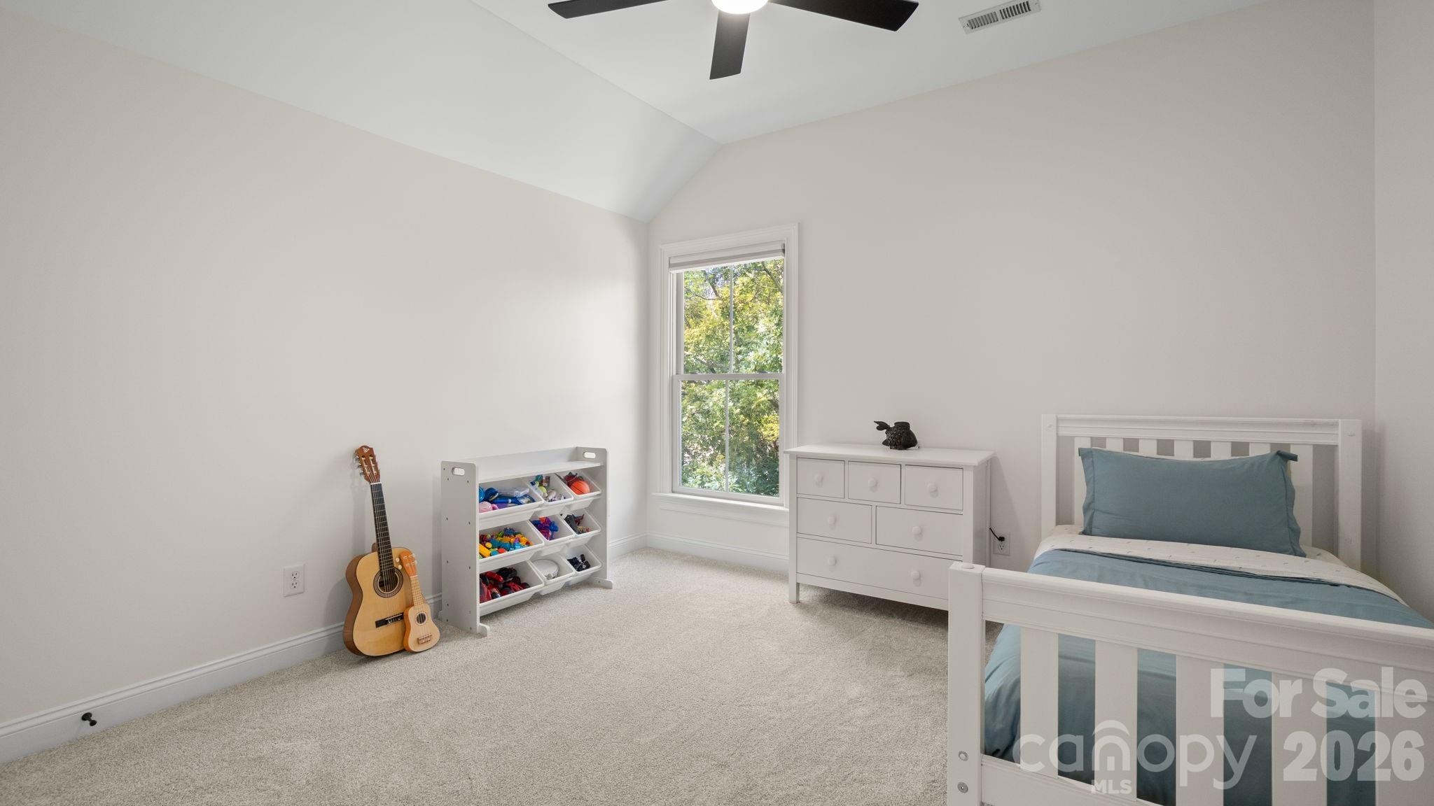 545 Glen Walk Drive Property Photo 34