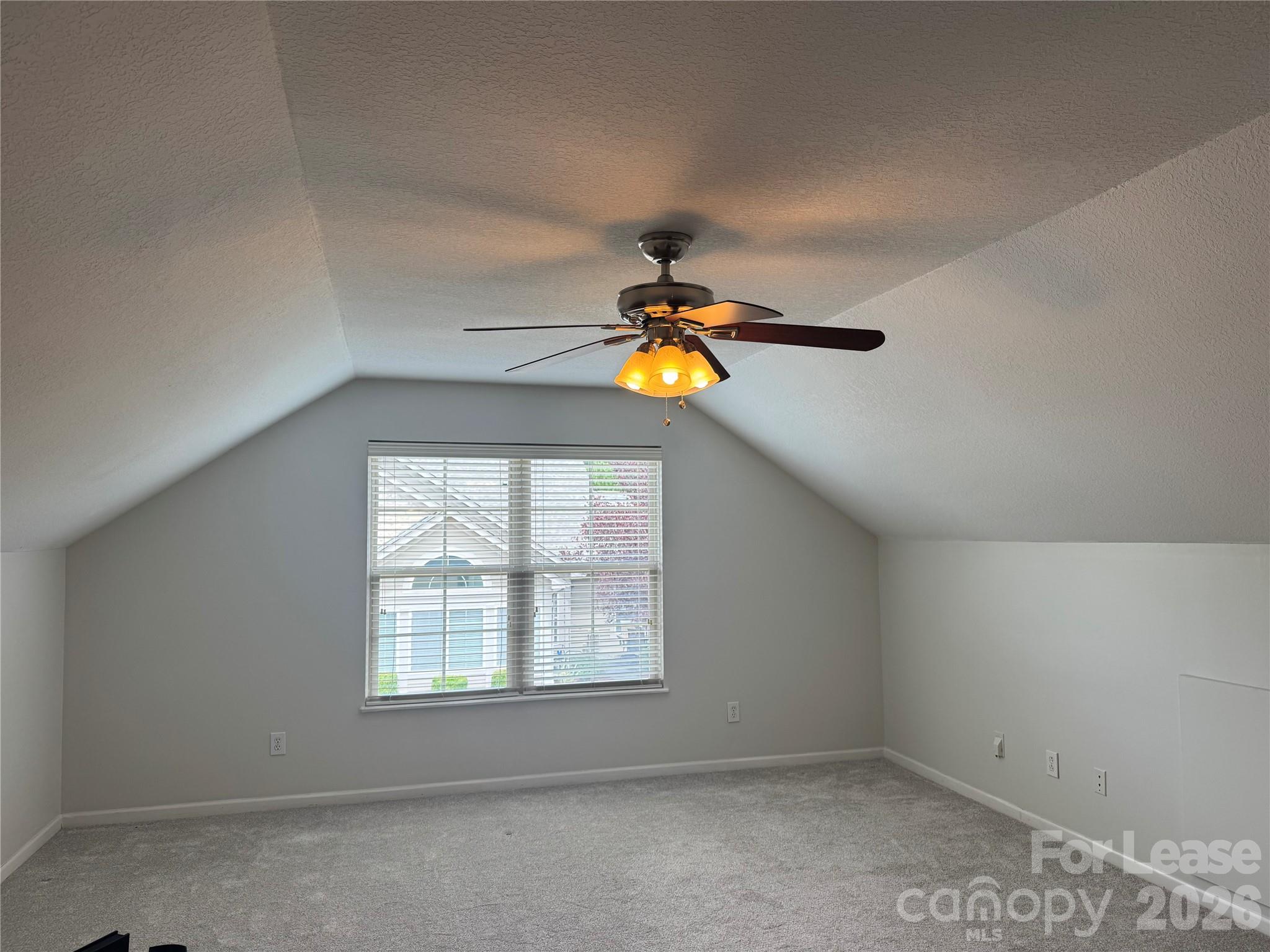 2416 Coltsview Road Property Photo 12