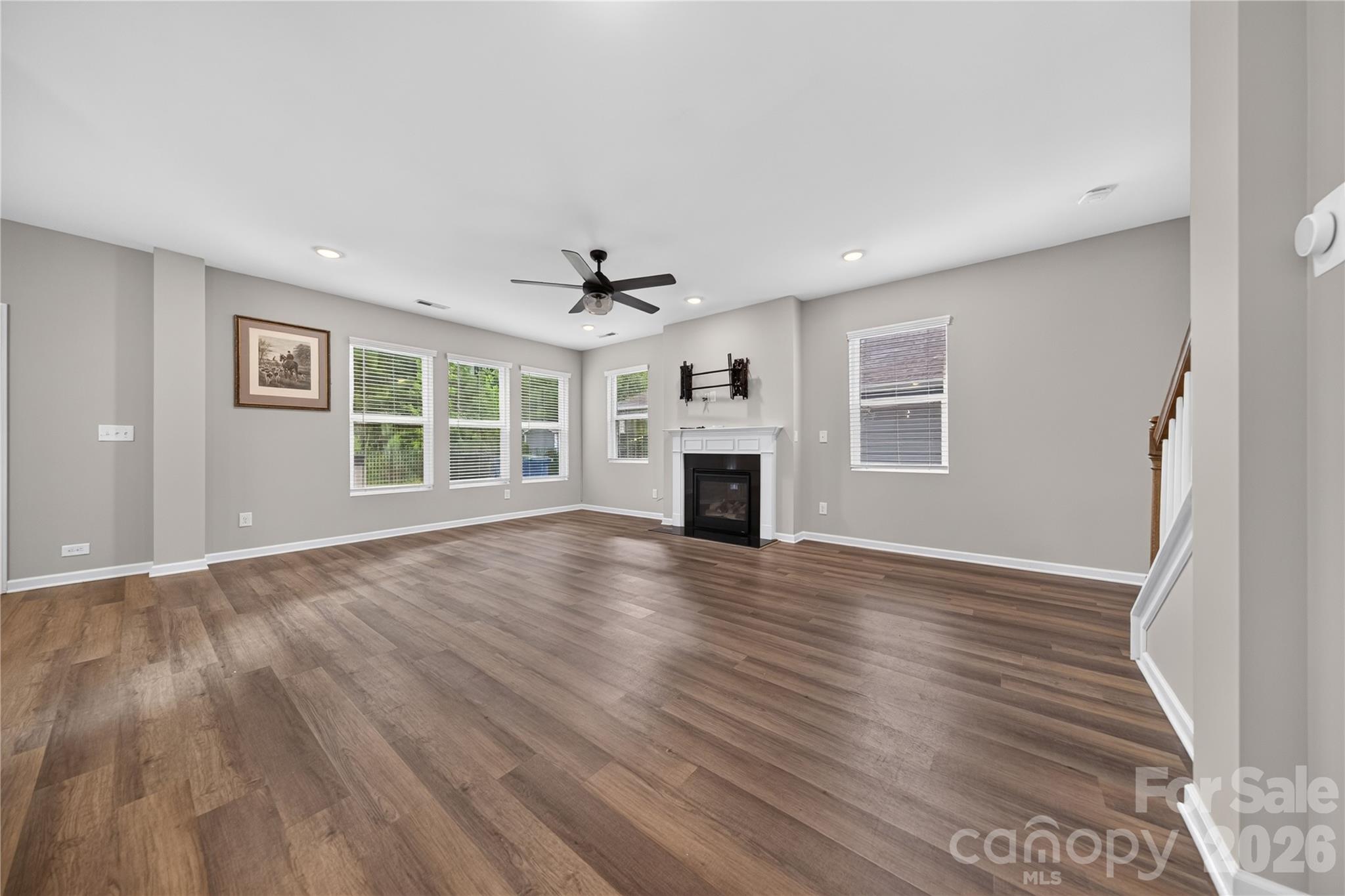 1879 Felts Parkway Property Photo 7