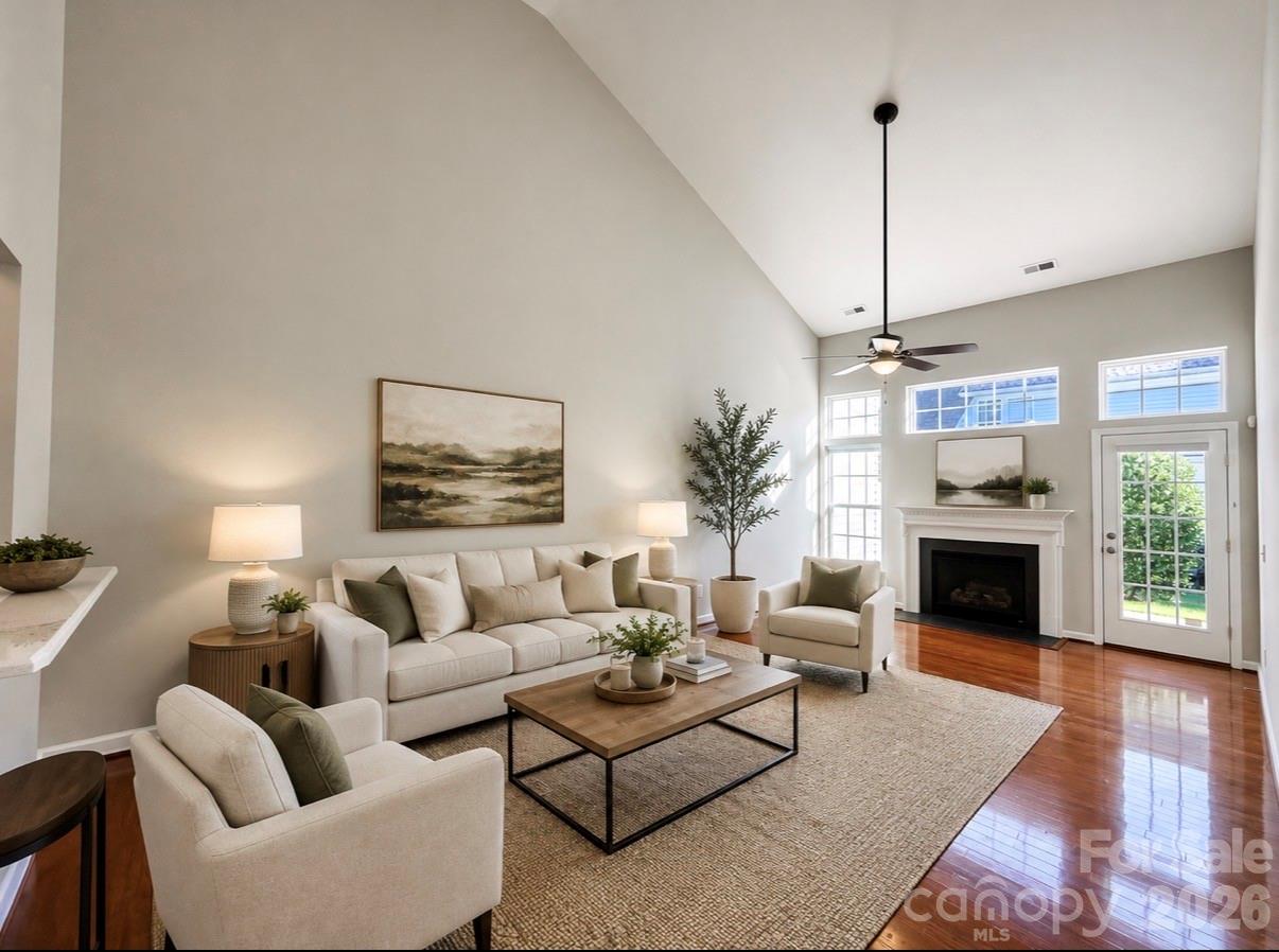 320 Shingleoak Drive Property Photo 13