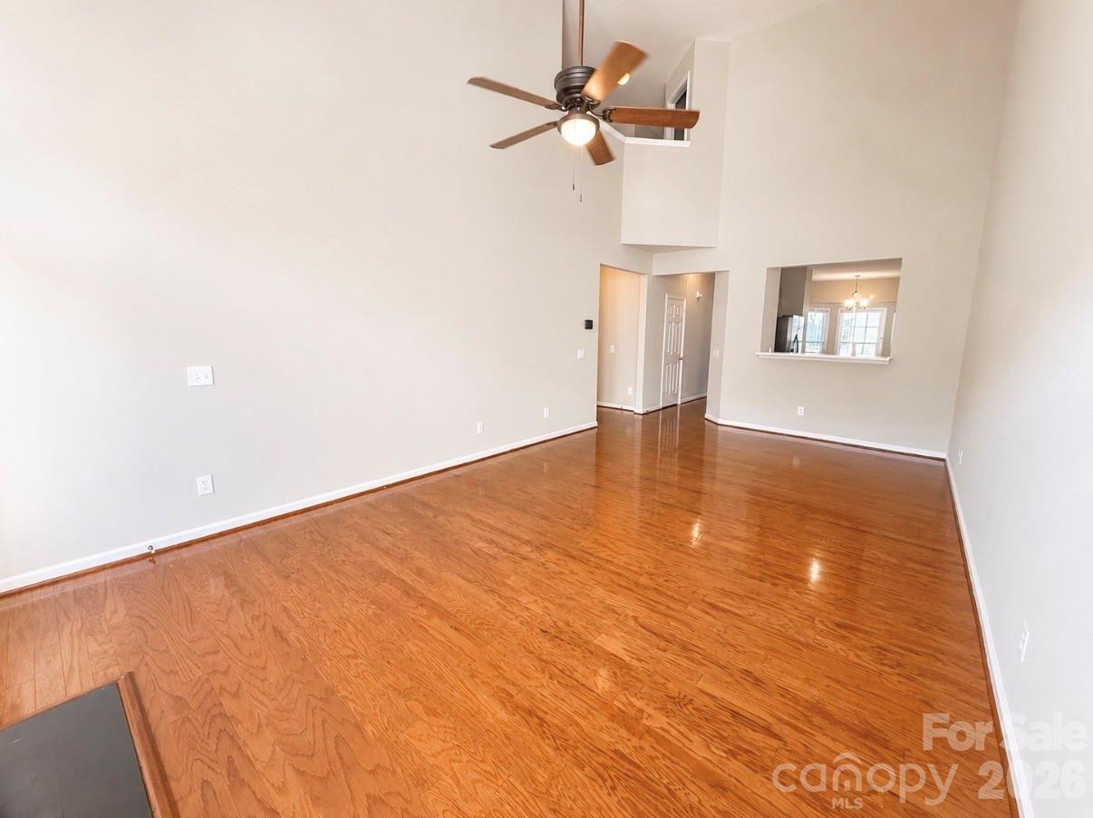 320 Shingleoak Drive Property Photo 15